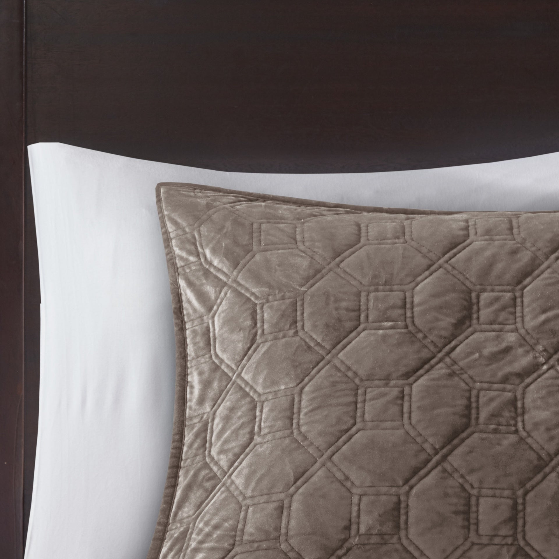 3 Piece Velvet Quilt Set Taupe King/Cal King