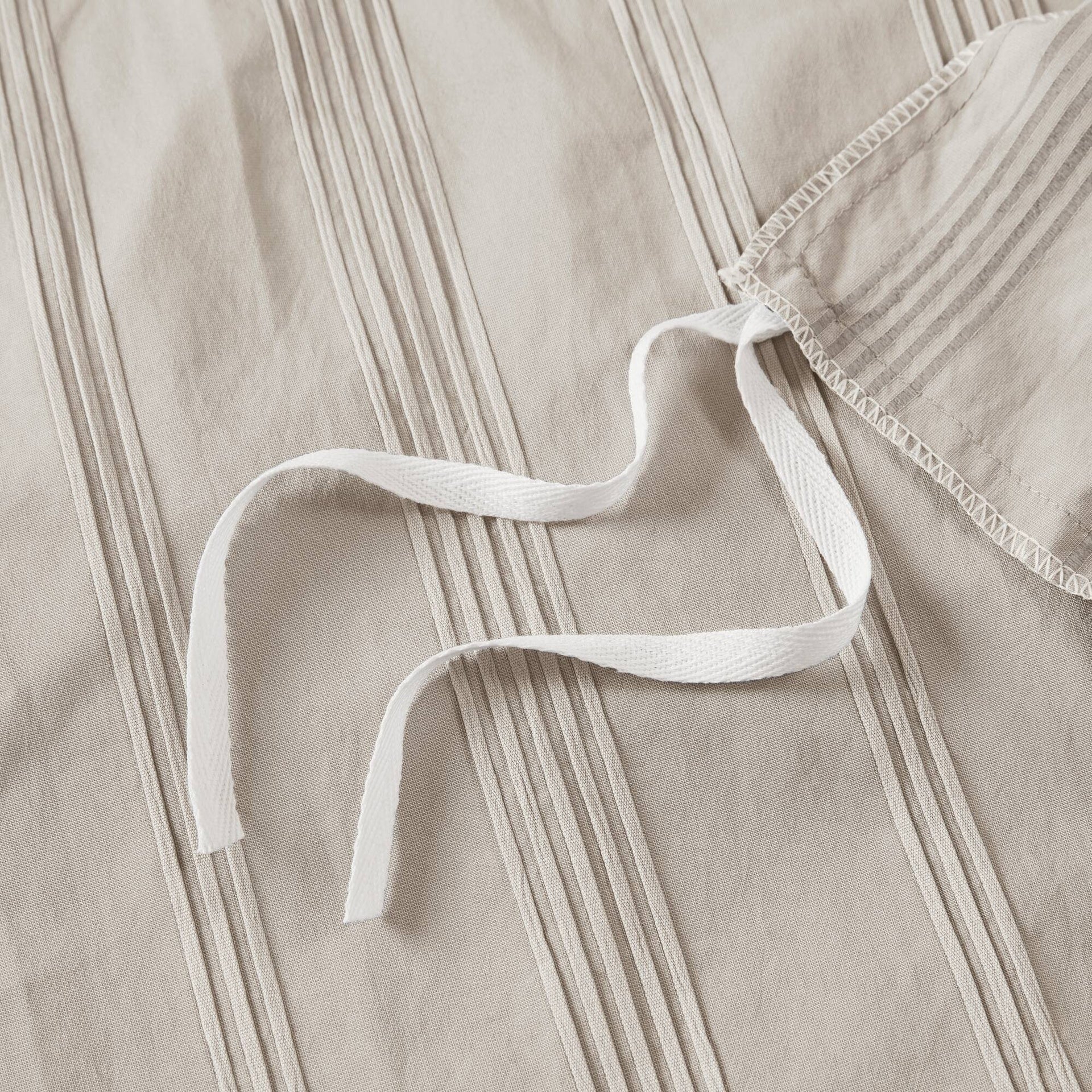 3-Piece Queen Woven Striped Duvet Set