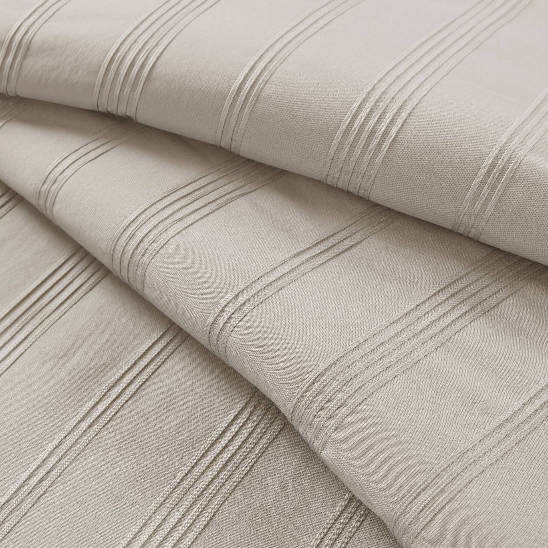 3-Piece Queen Woven Striped Duvet Set