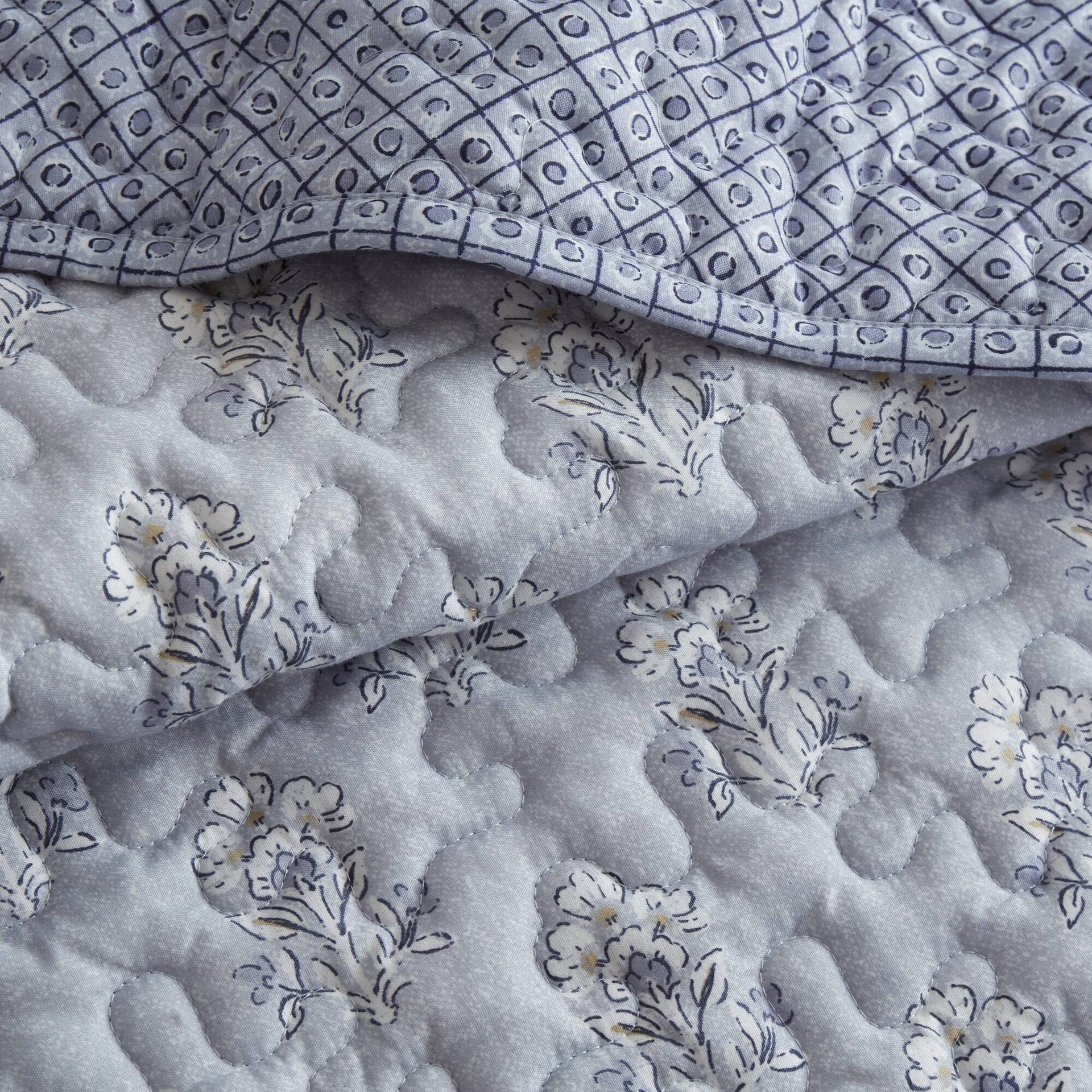 3-Piece King/Cal King 3 Piece Ruffle Printed Quilt Set,Blue