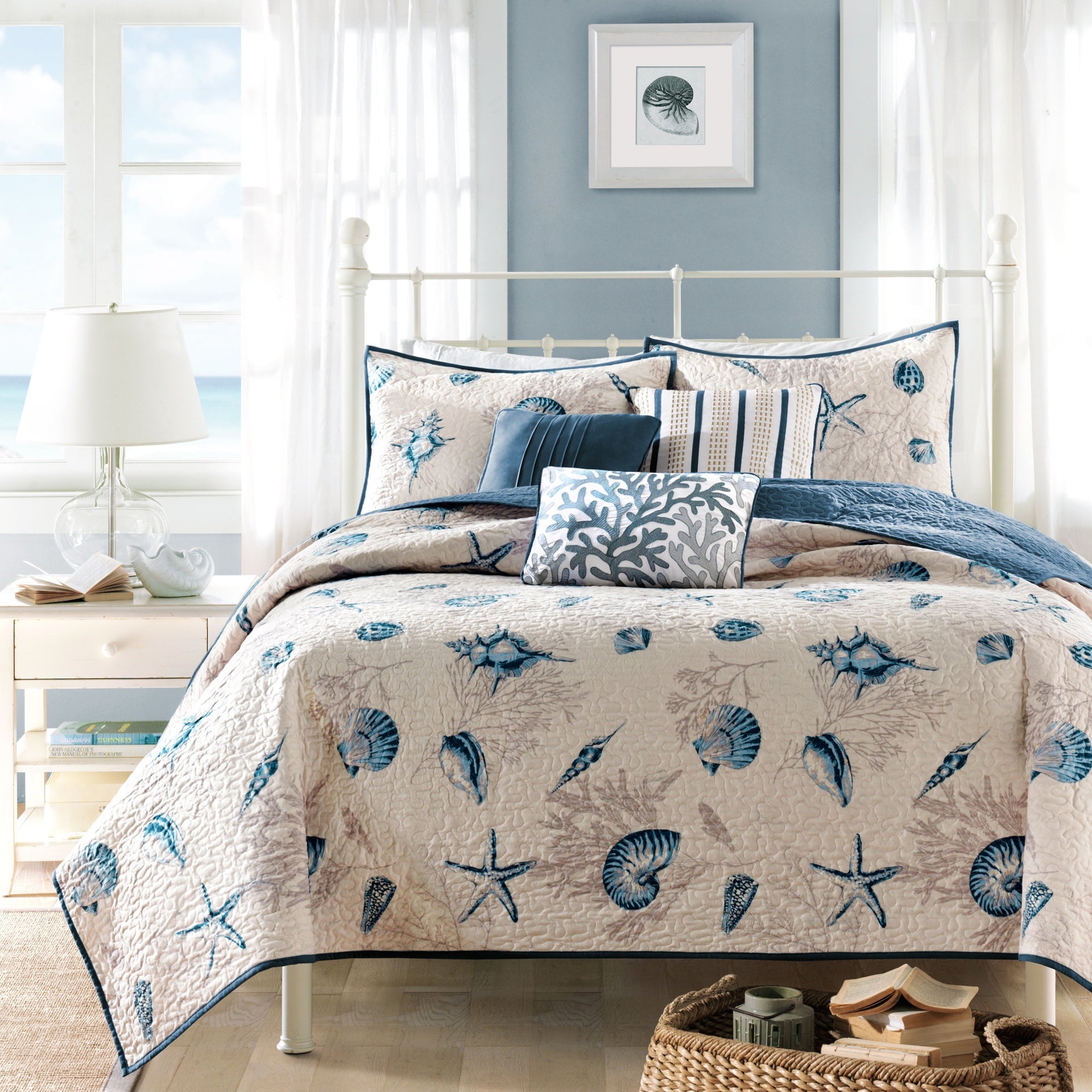 Brushed Microfiber Quilt Set with Throw Pillows Blue King