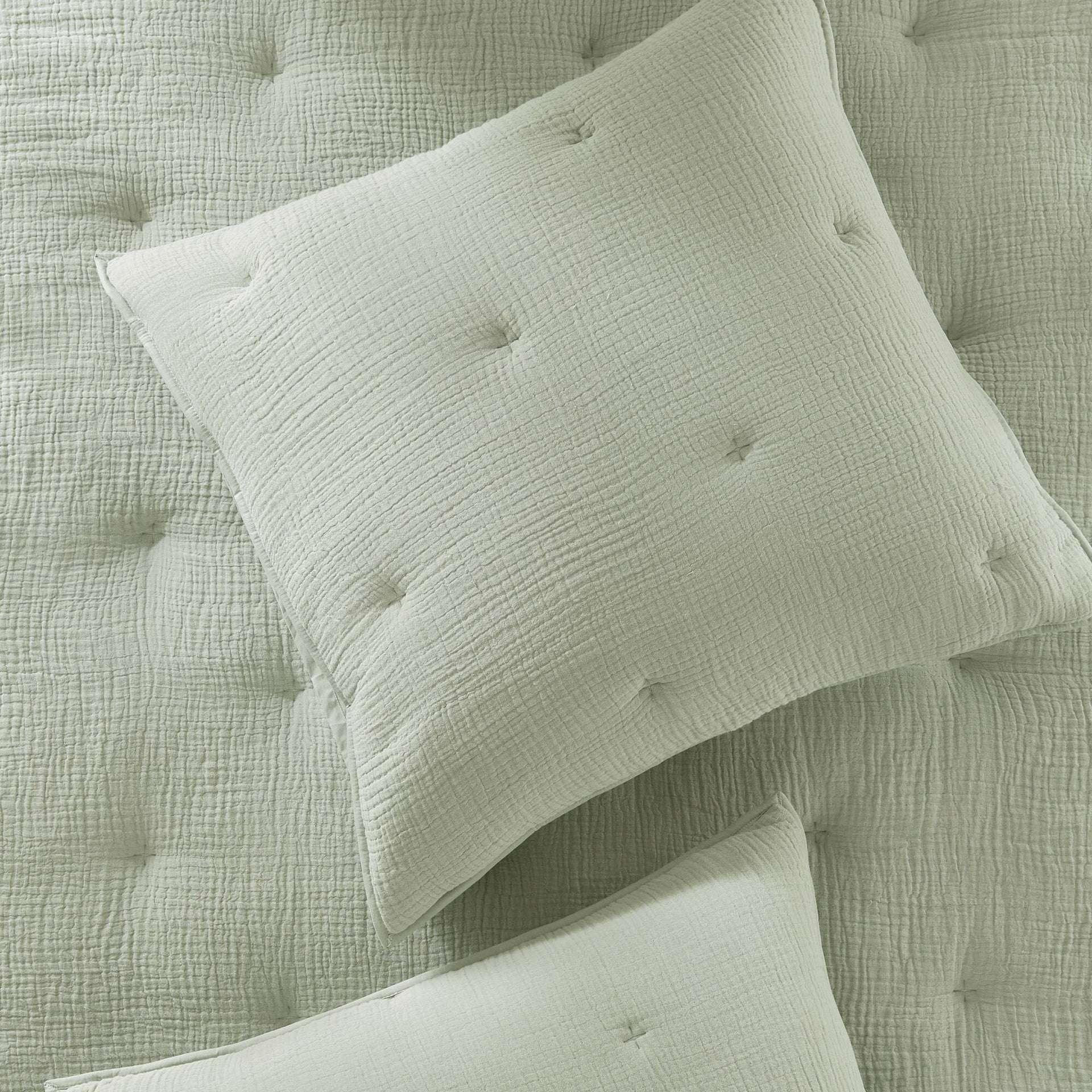 3-Piece Full/Queen Cotton Gauze  Embroidered Quilt Set,Sage