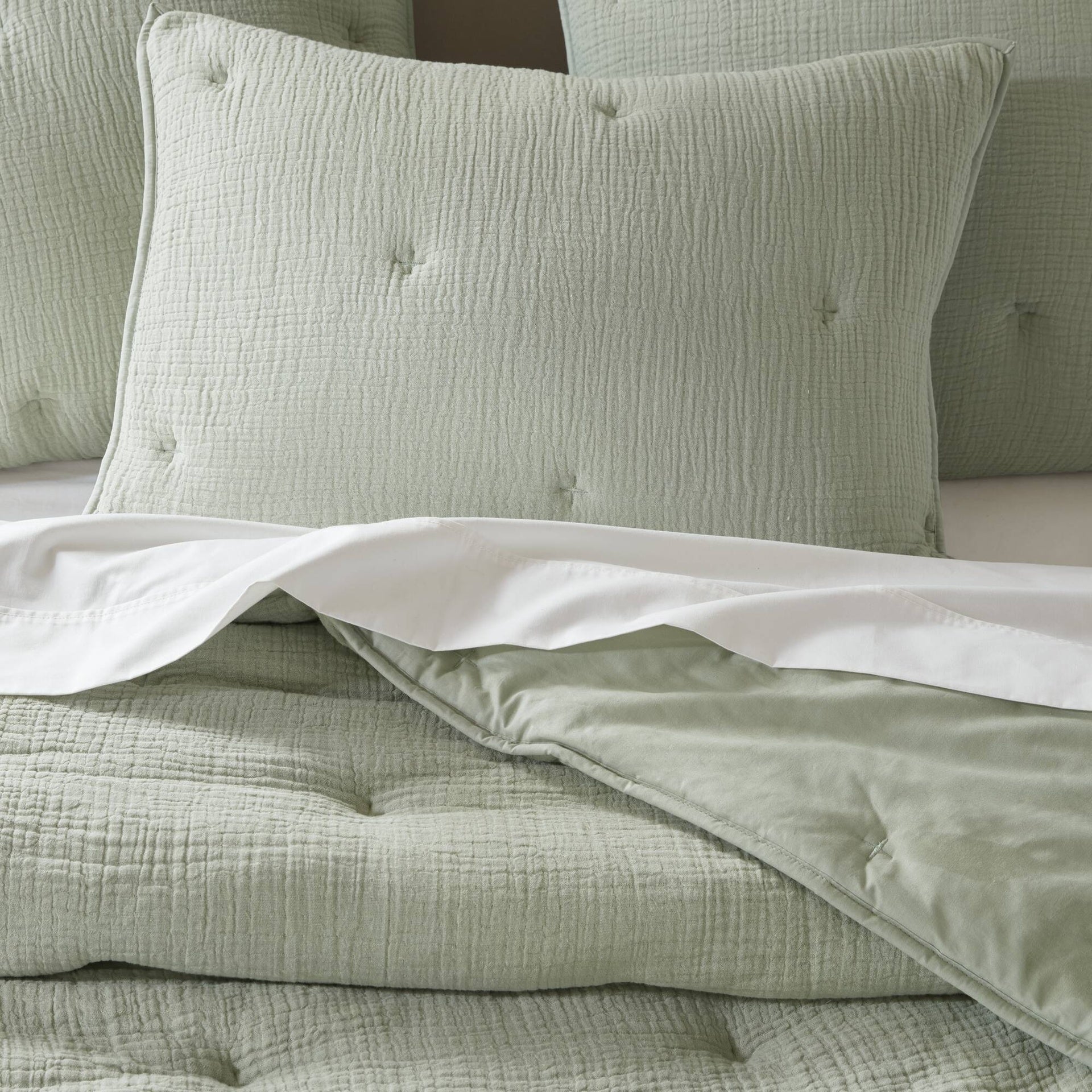 3-Piece Full/Queen Cotton Gauze  Embroidered Quilt Set,Sage