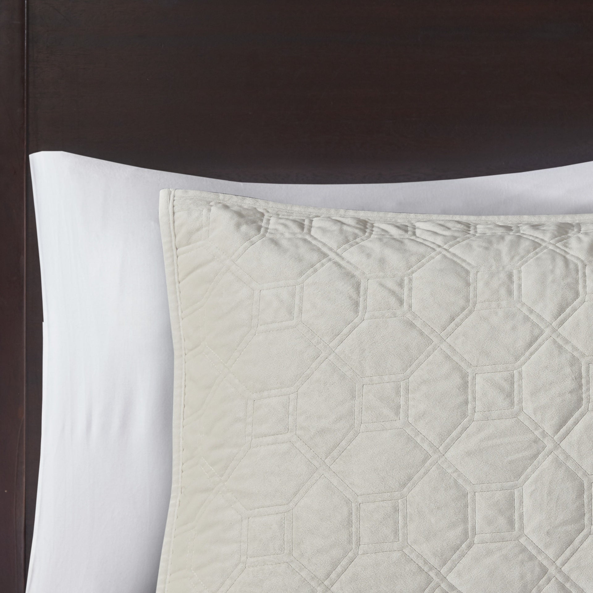 3 Piece Velvet Quilt Set Ivory King/Cal King