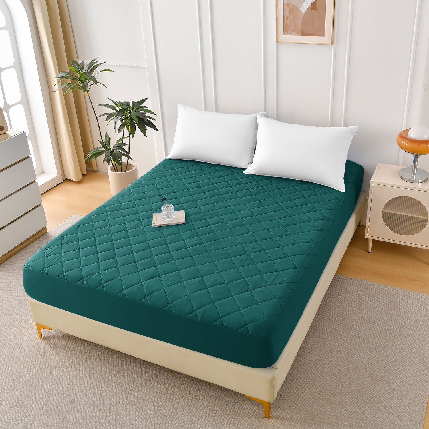 Diamond-patterned ultrasonic waterproof quilted fitted sheet, green, Queen size