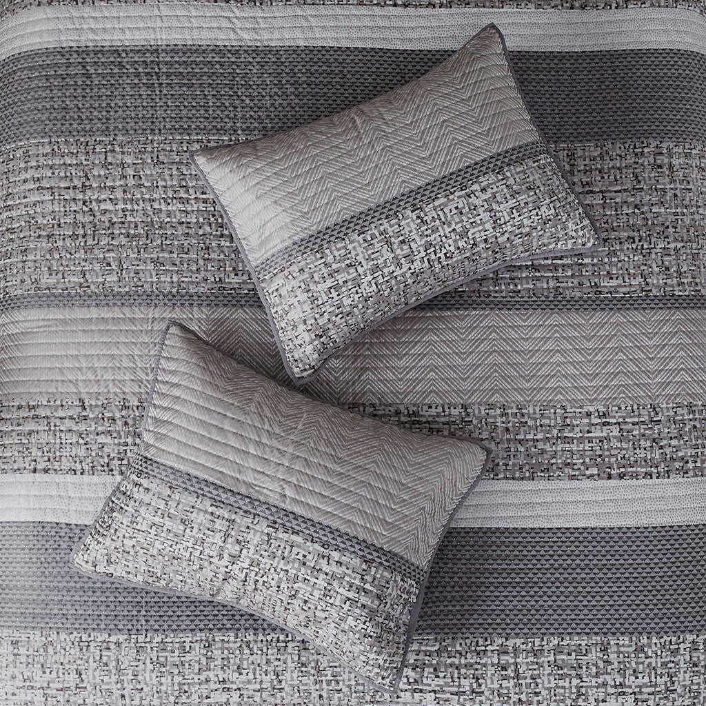 6 Piece Reversible Jacquard Quilt Set with Throw Pillows Grey/Taupe King/Cal King