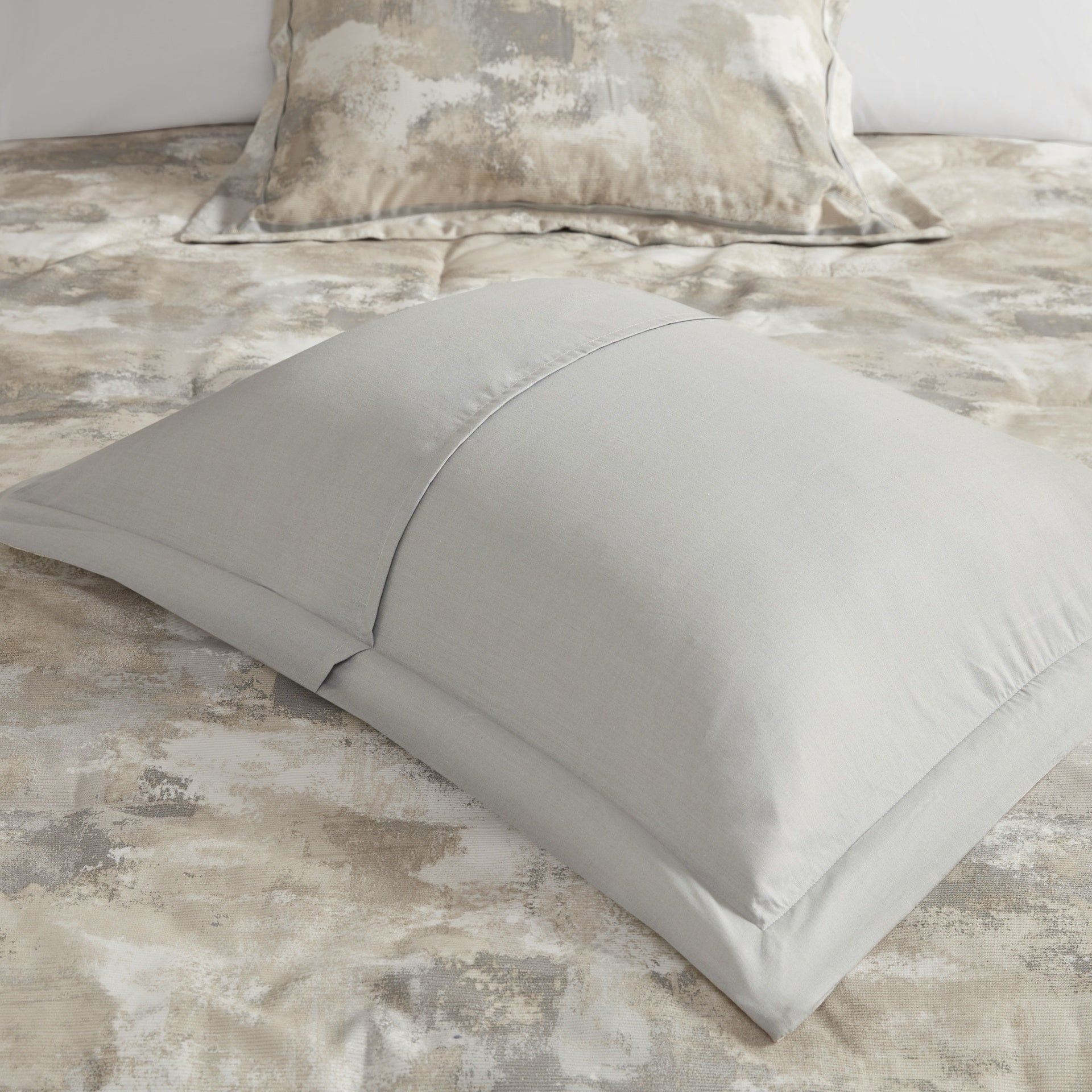 7 Piece Textured Cotton Blend Comforter Set Gray Queen
