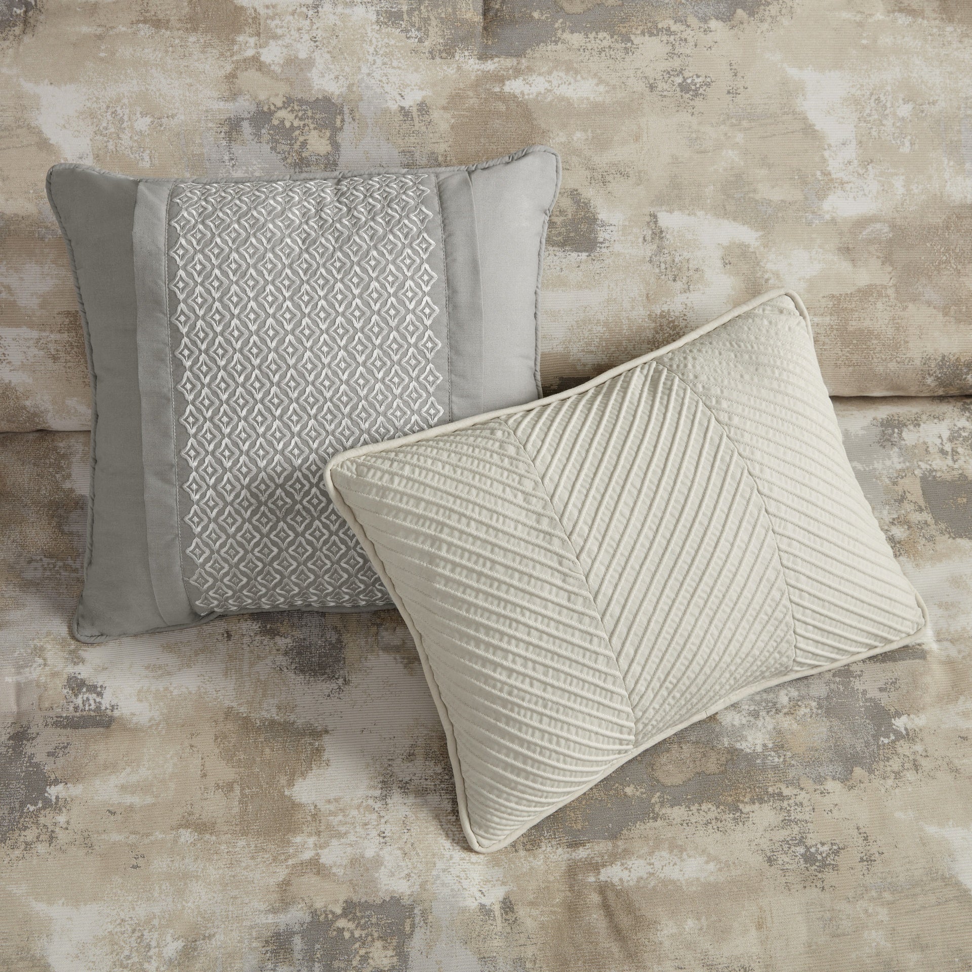 7 Piece Textured Cotton Blend Comforter Set Gray Queen