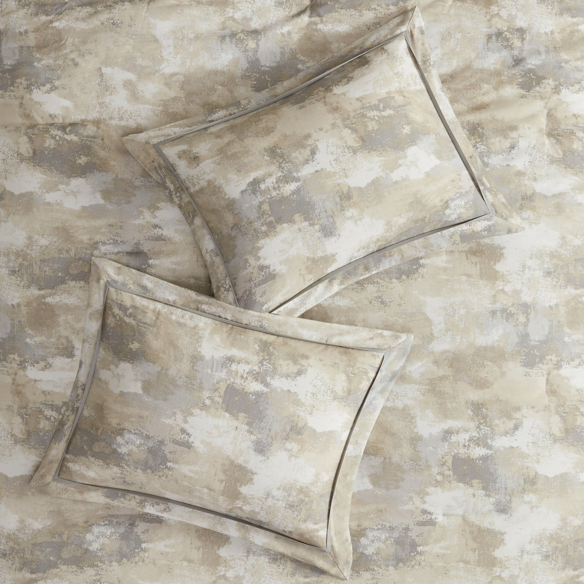7 Piece Textured Cotton Blend Comforter Set Gray Queen
