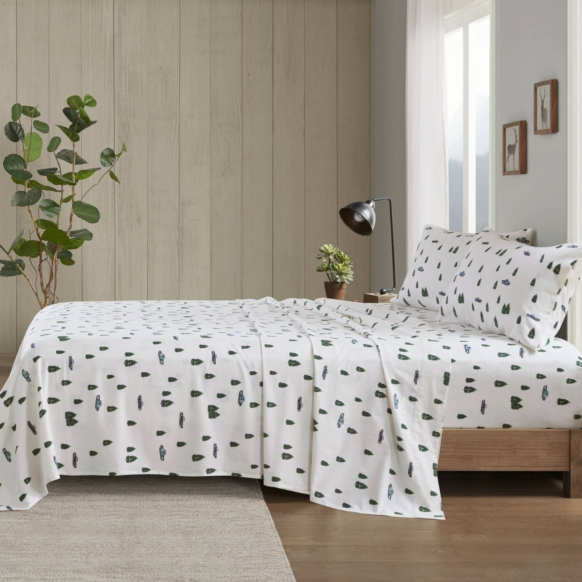 4 PCS Cal King Sheet Set Green Trees & Trucks