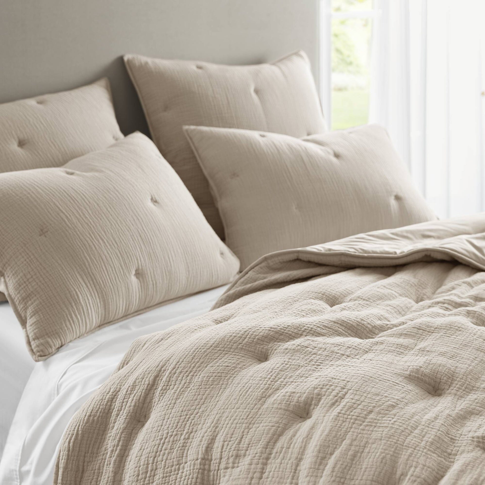 3-Piece King Cotton Gauze  Embroidered Quilt Set,Taupe