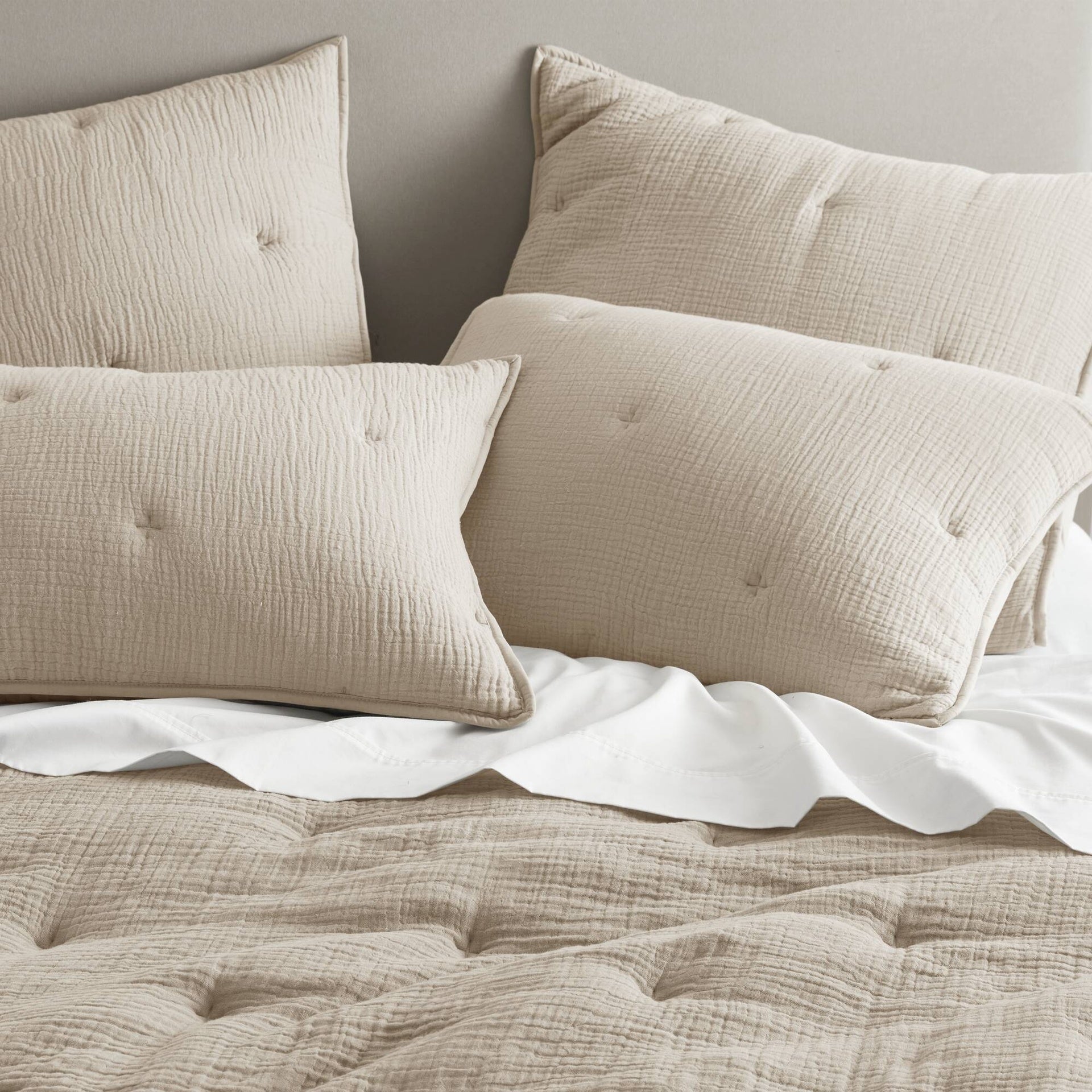 3-Piece King Cotton Gauze  Embroidered Quilt Set,Taupe