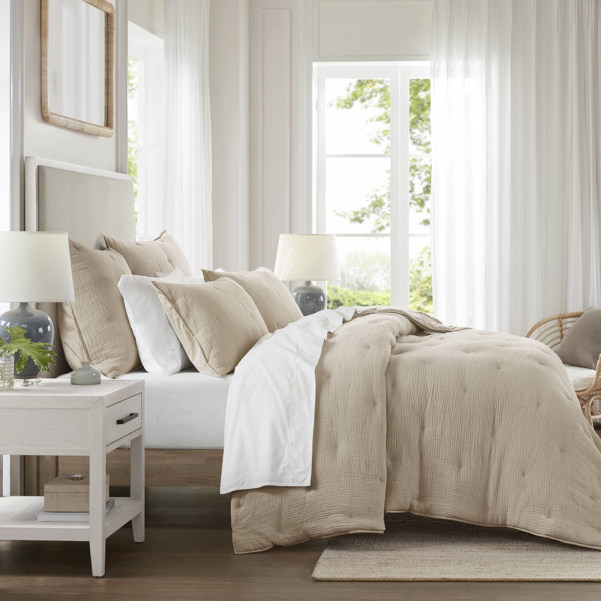 3-Piece King Cotton Gauze  Embroidered Quilt Set,Taupe