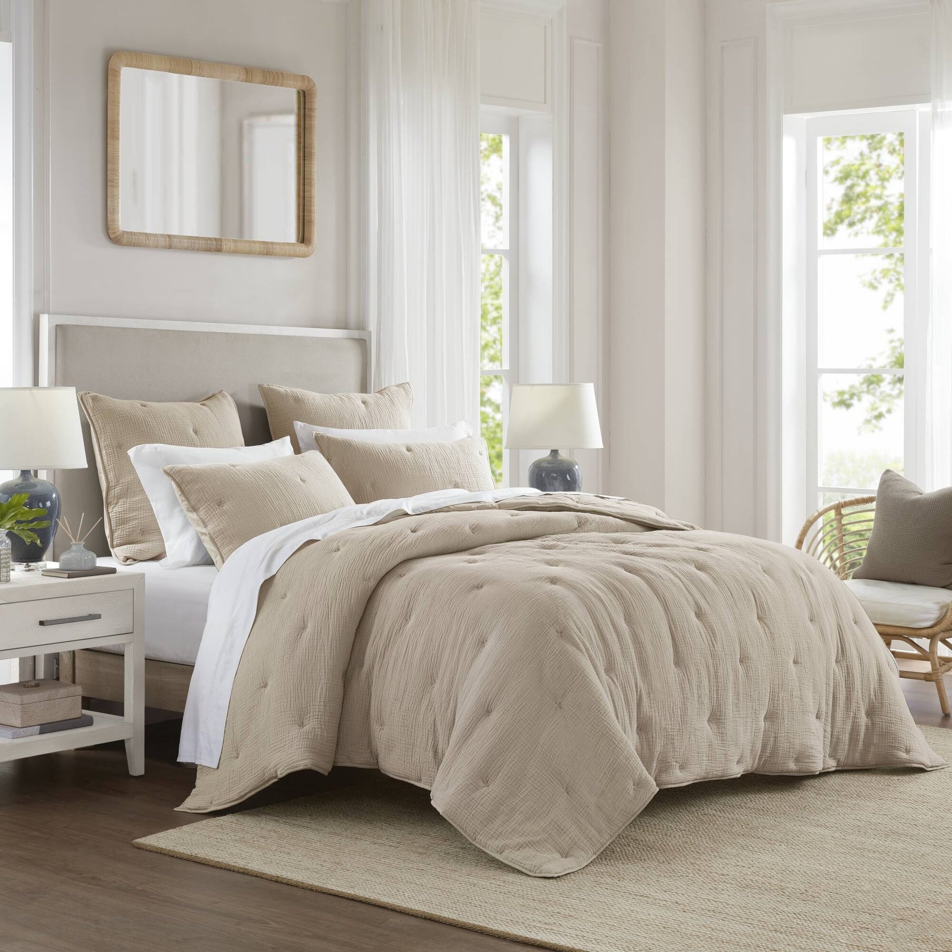 3-Piece King Cotton Gauze  Embroidered Quilt Set,Taupe