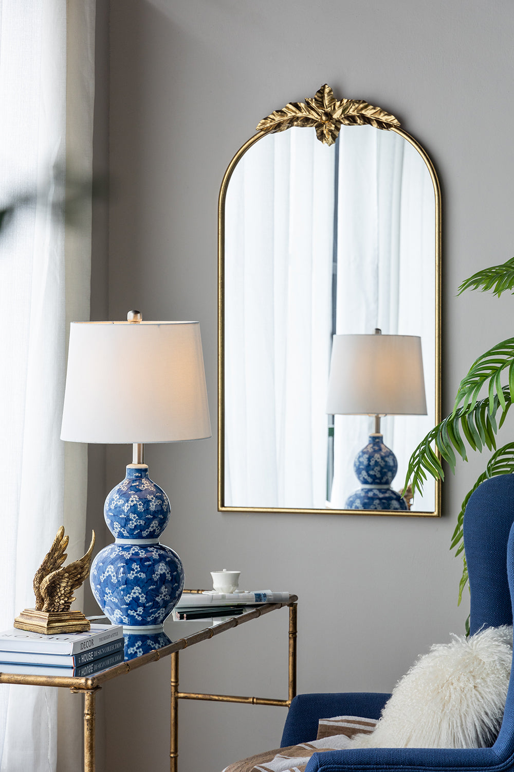 D13x25.7" Blue and White Round Two-Tiered Ceramic Vase Lamp