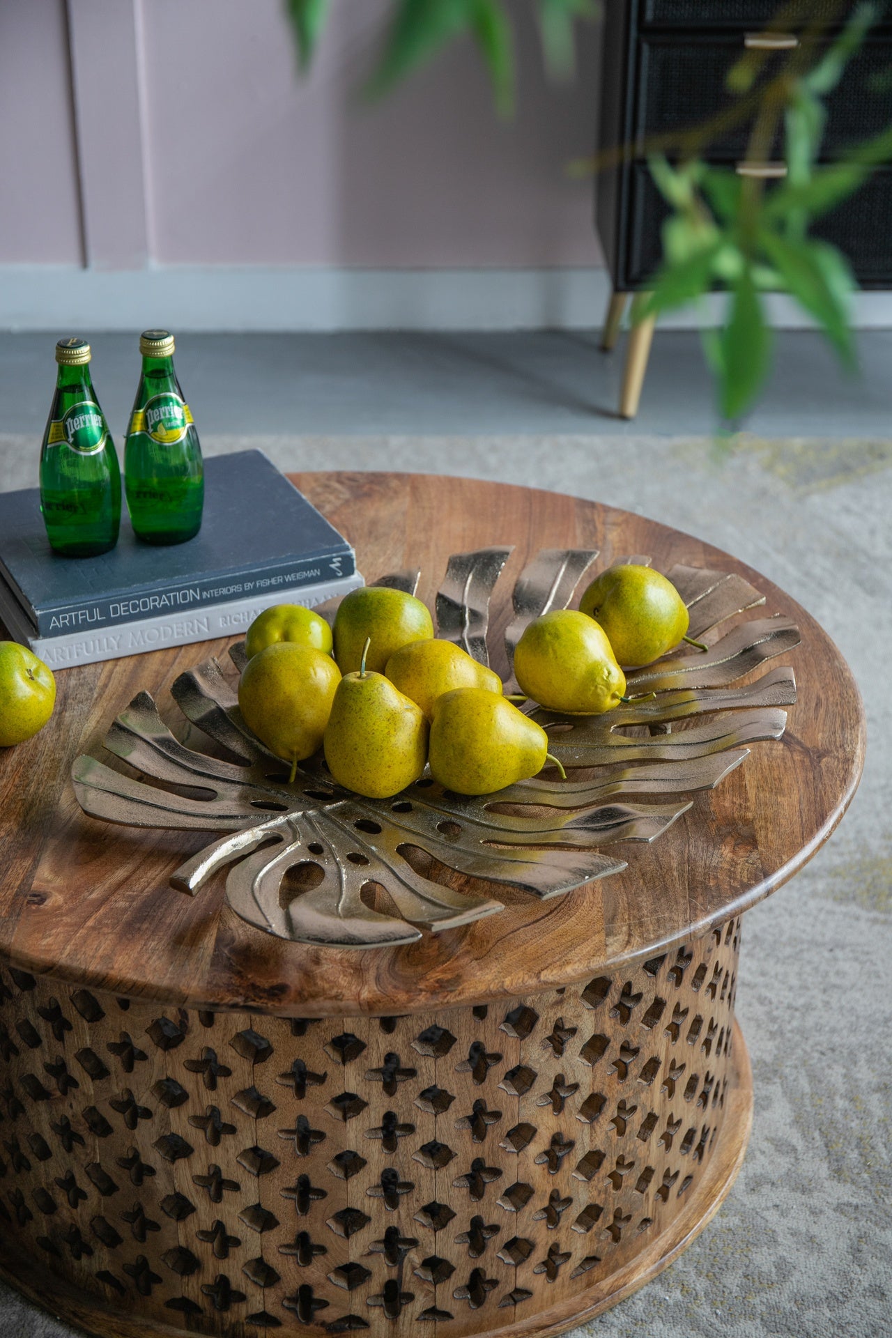 24.8x17.3x2" Gold Monstera Leaf Wall Décor