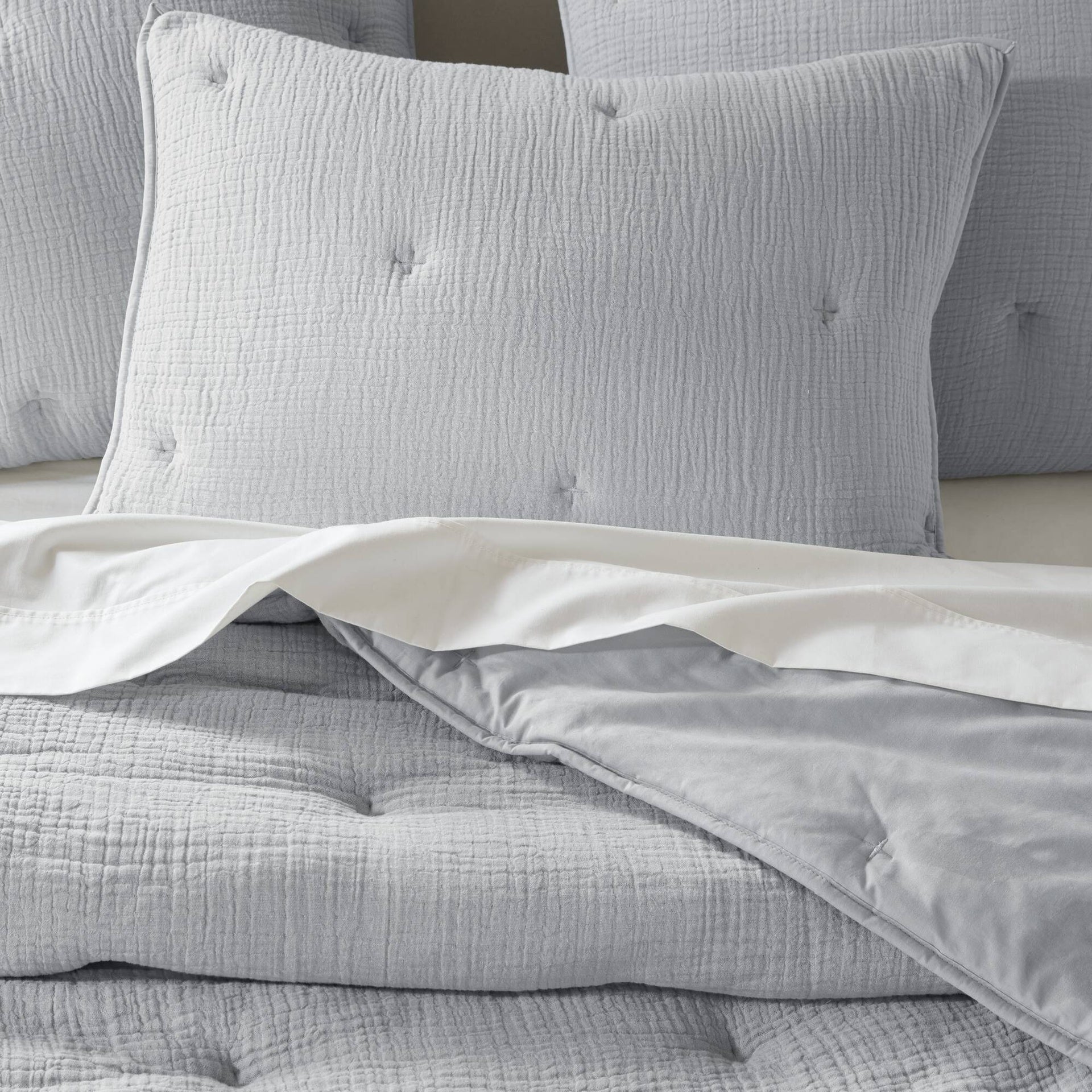3-Piece King Cotton Gauze  Embroidered Quilt Set,Blue