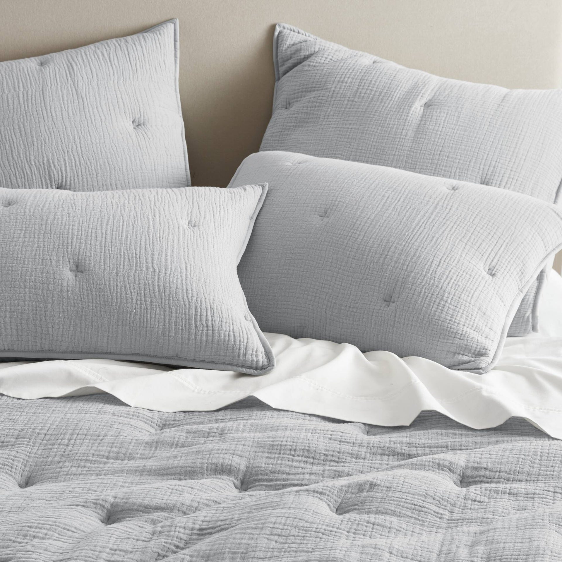3-Piece King Cotton Gauze  Embroidered Quilt Set,Blue