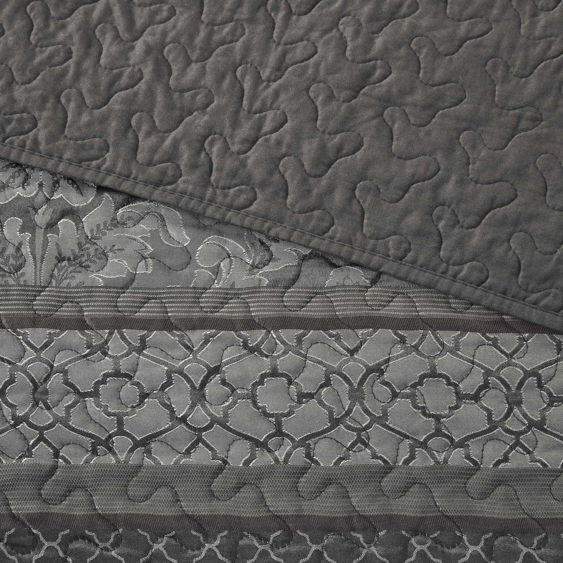 5-Piece King 5 Piece Reversible Jacquard Bedspread Set,Grey