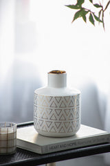 D5.9x7.9" Round White/Gold Vase