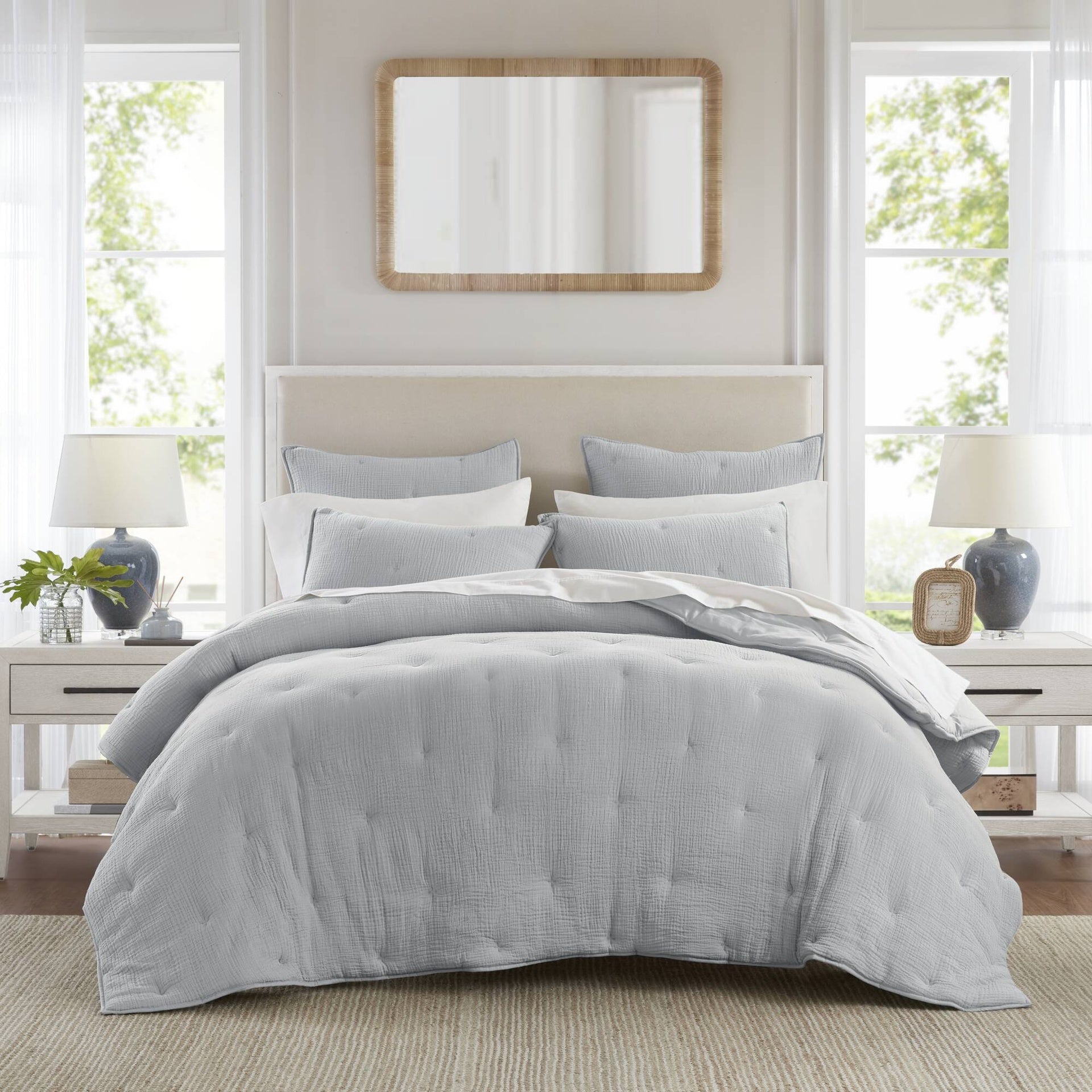 3-Piece Full/Queen Cotton Gauze  Embroidered Quilt Set,Blue