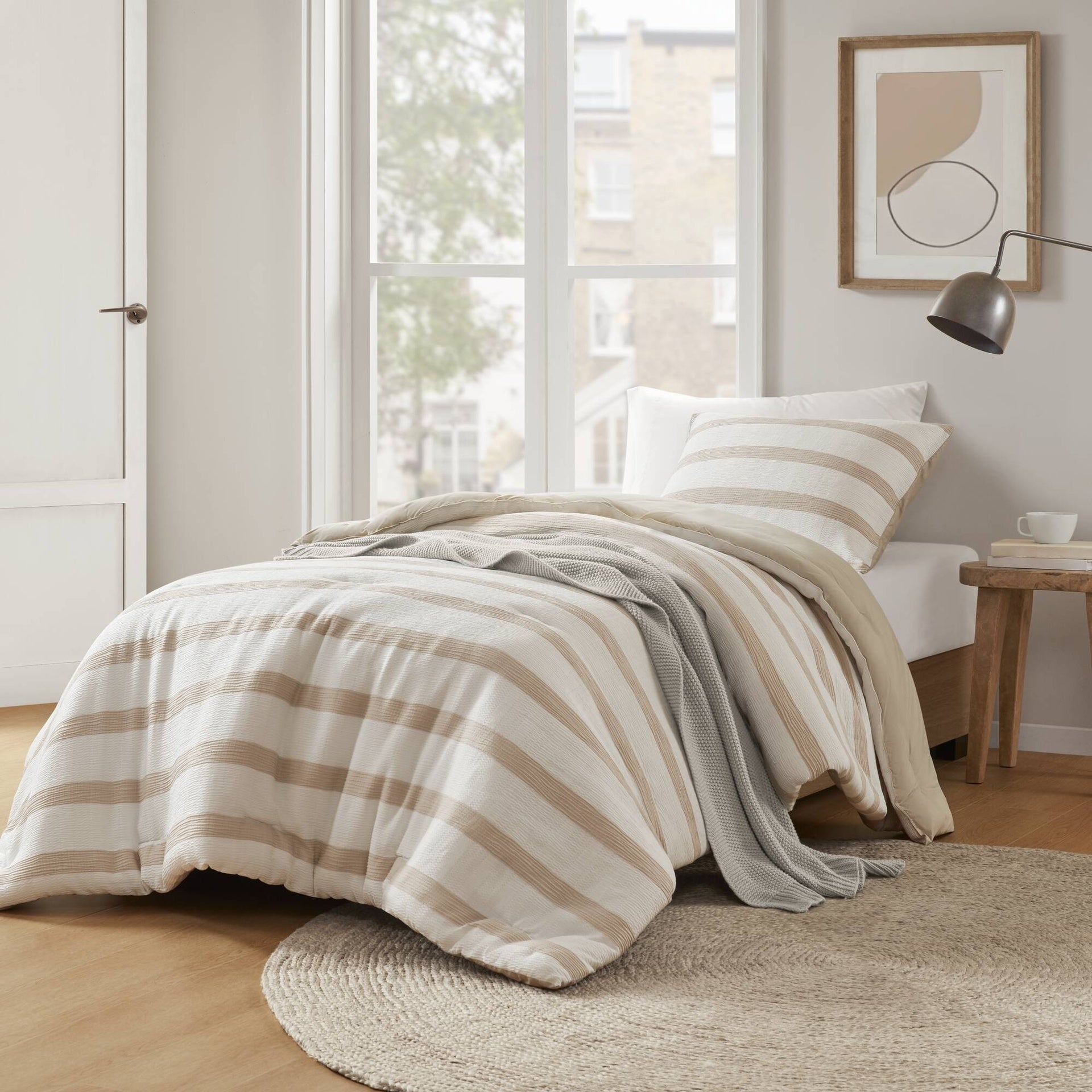 2-Piece Twin/Twin XL Yarn-dyed striped comforter