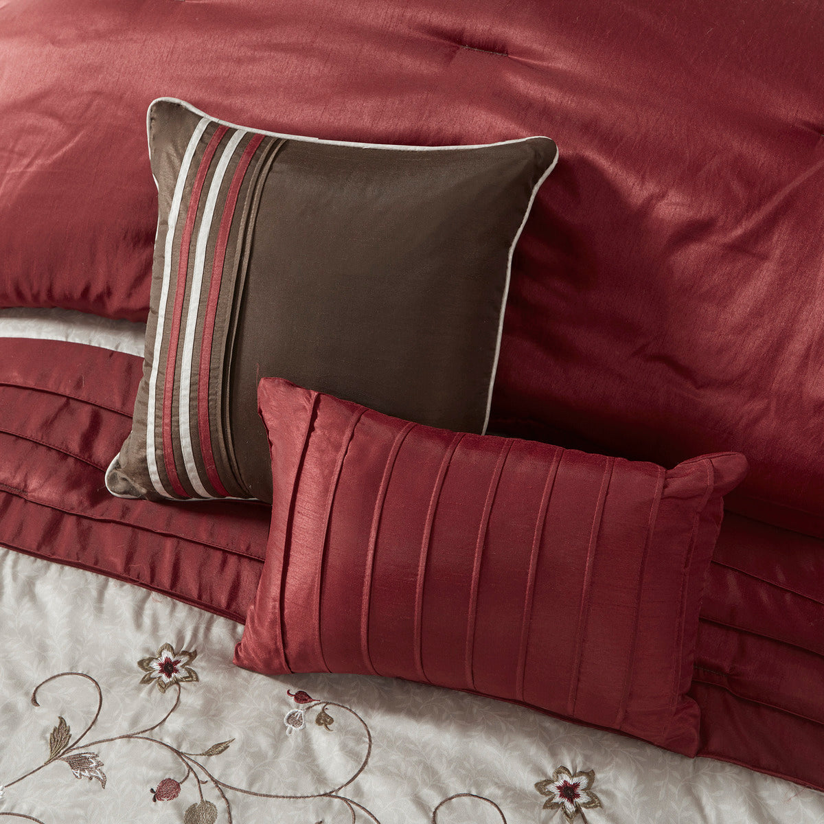 Embroidered 7 Piece Comforter Set Red Queen