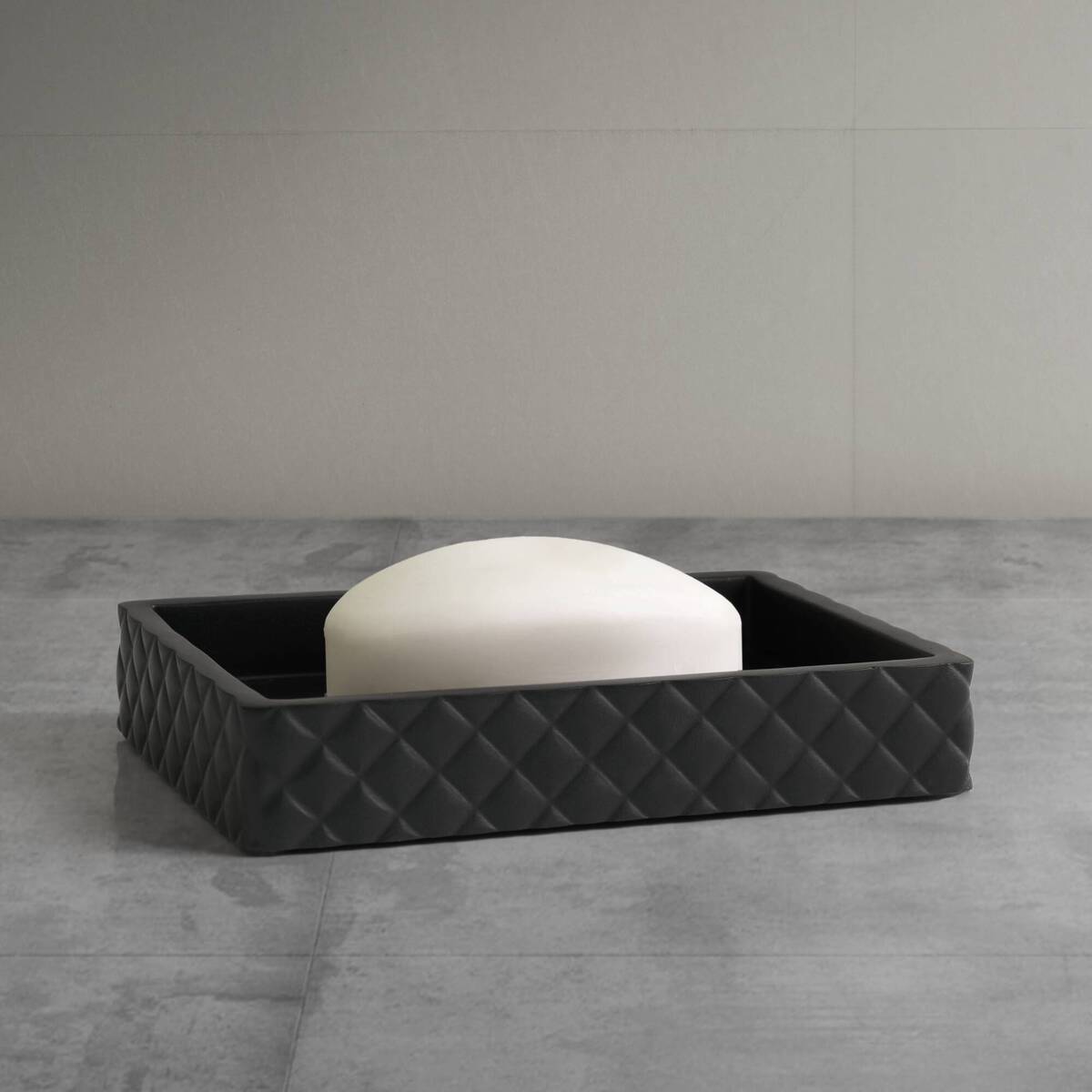 One Size Bath Accessories set, Onyx