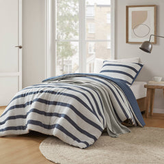 2-Piece Twin/Twin XL Yarn-dyed striped comforter