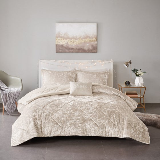 Full/Queen Velvet Comforter Set with Throw Pillow