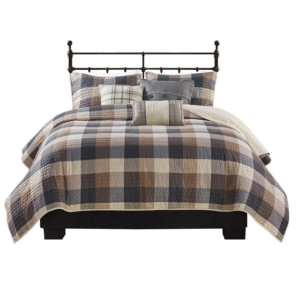 6 Piece Printed Herringbone Quilt Set with Throw Pillows Neutral King/Cal King