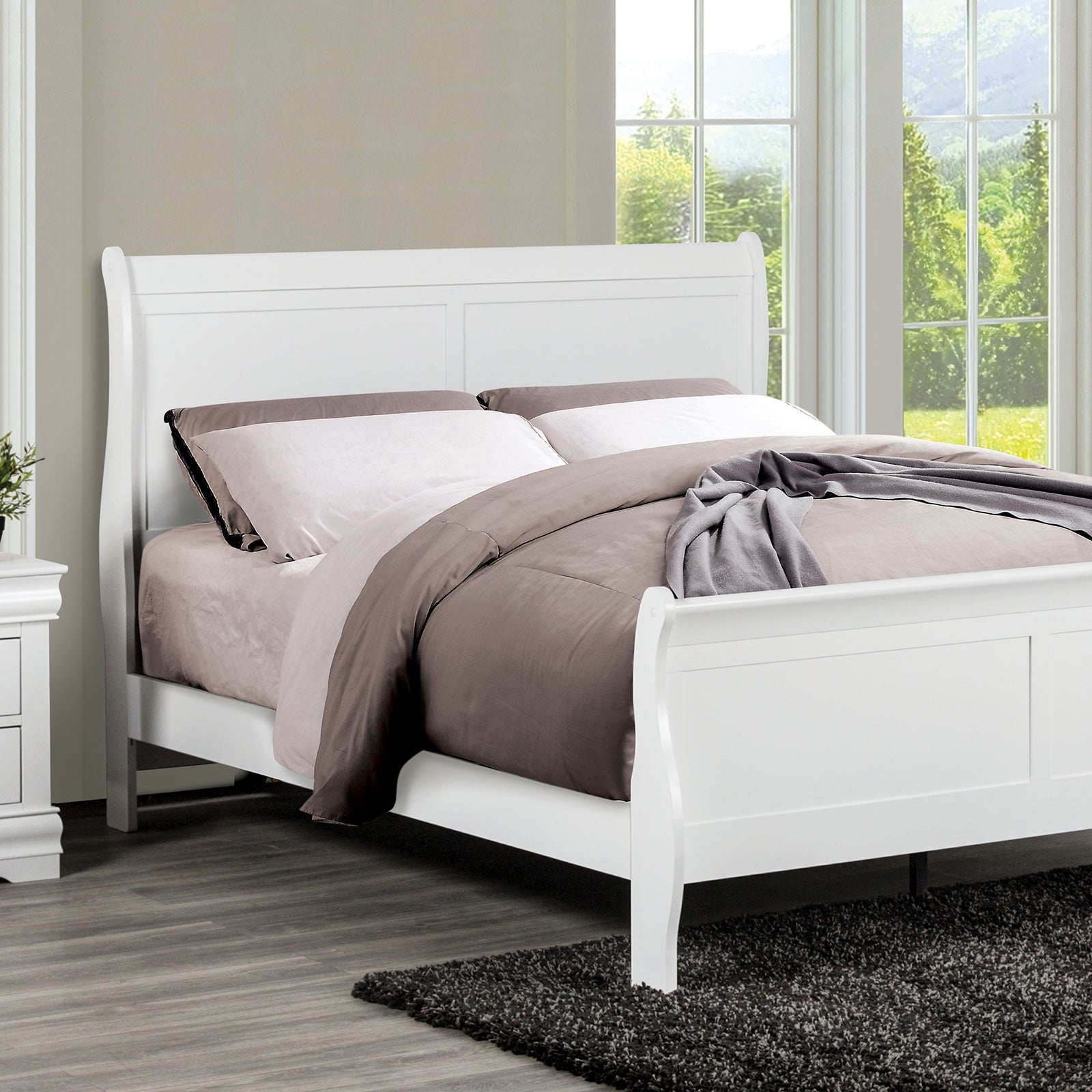 Classic White Sleigh 1pc Queen Size Bed Bedroom Furniture Louis Phillipe Bed Bracket Feet Wooden