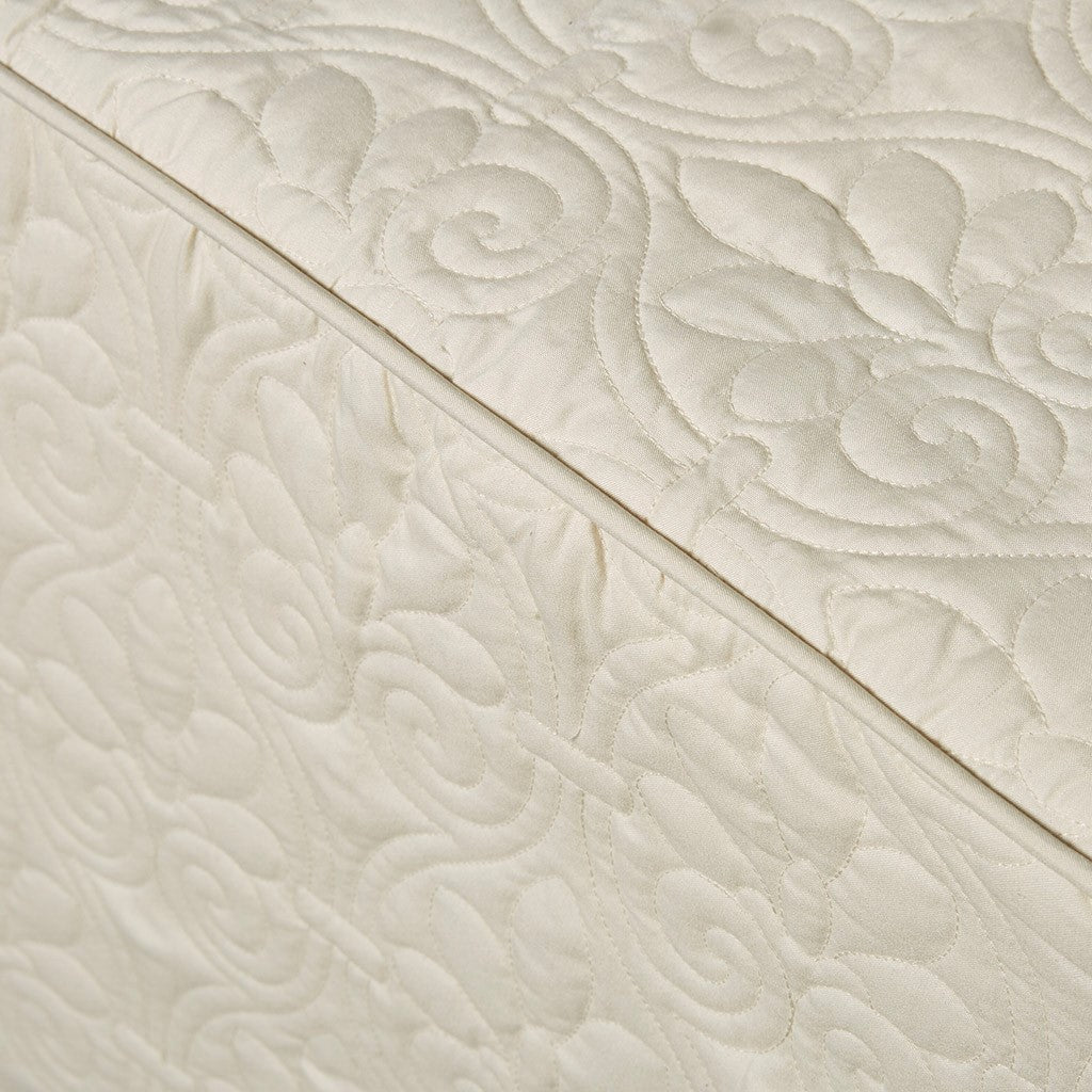 3 Piece Split Corner Pleated Quilted Bedspread Cream King