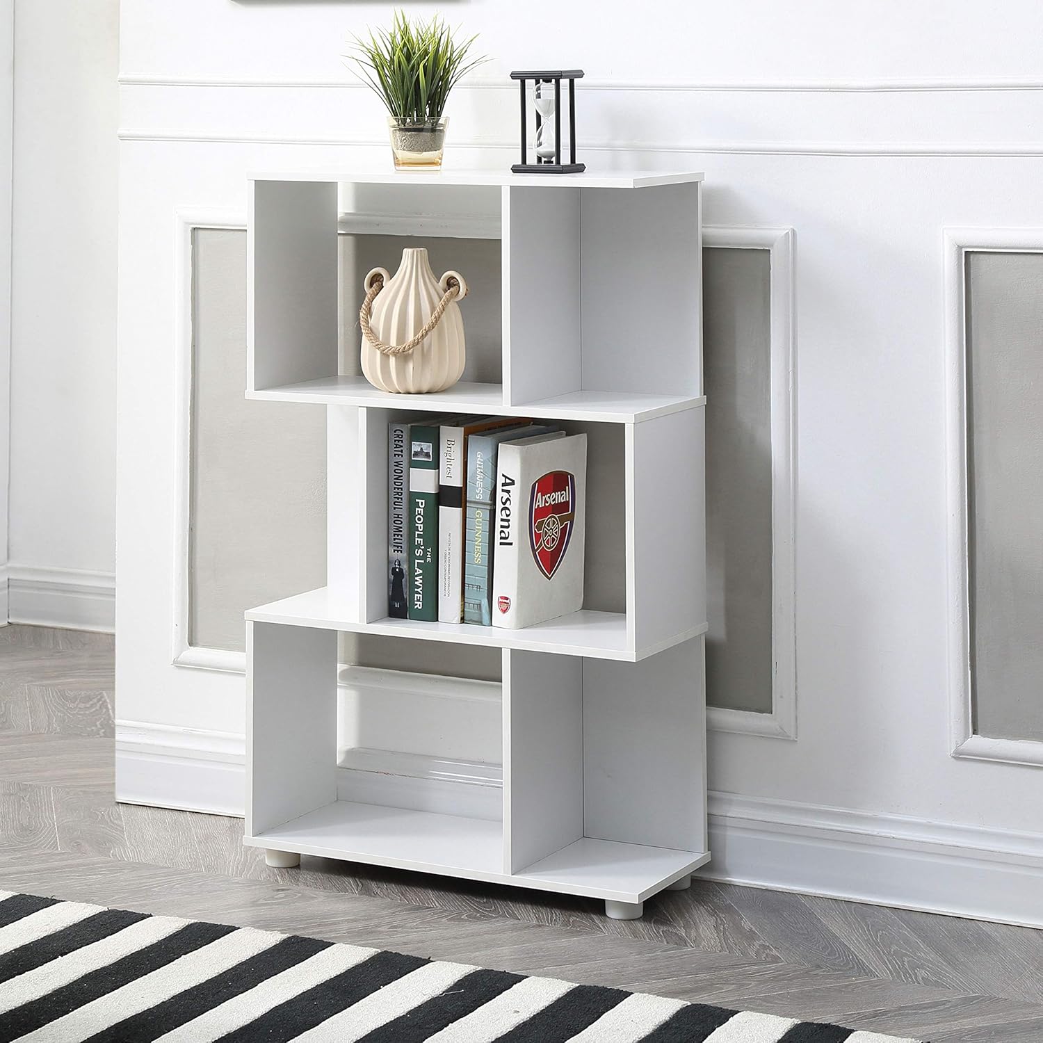 Modern Staggered 3-Shelf Manor Bookcase, White