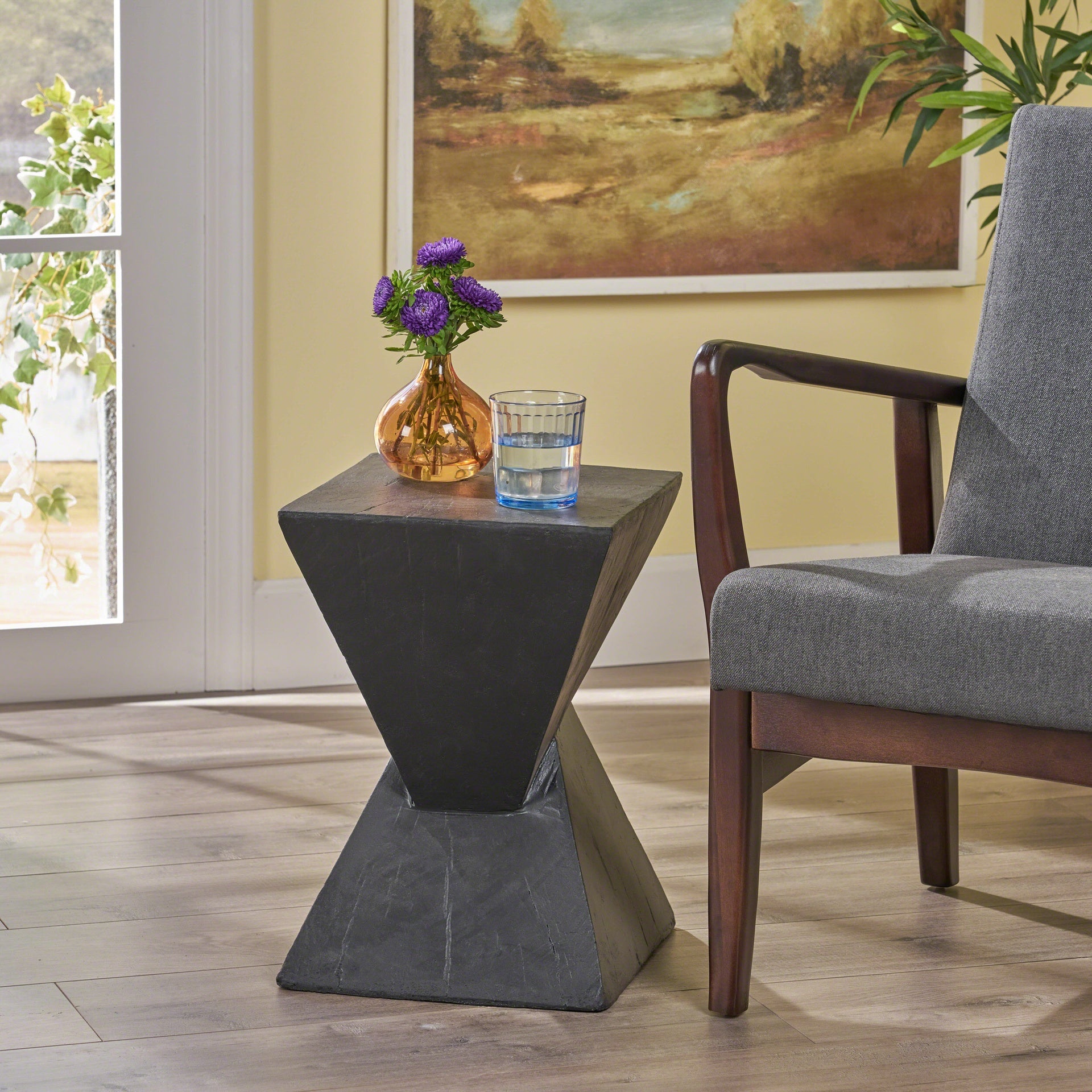 TESS Modern Side Table – Stylish End Table Compatible with Living Room, Bedroom, or Office,Versatile Home Furniture,Black Color