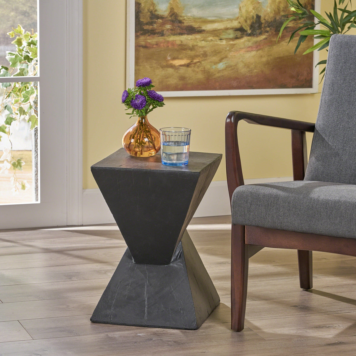 TESS Modern Side Table – Stylish End Table Compatible with Living Room, Bedroom, or Office,Versatile Home Furniture,Black Color
