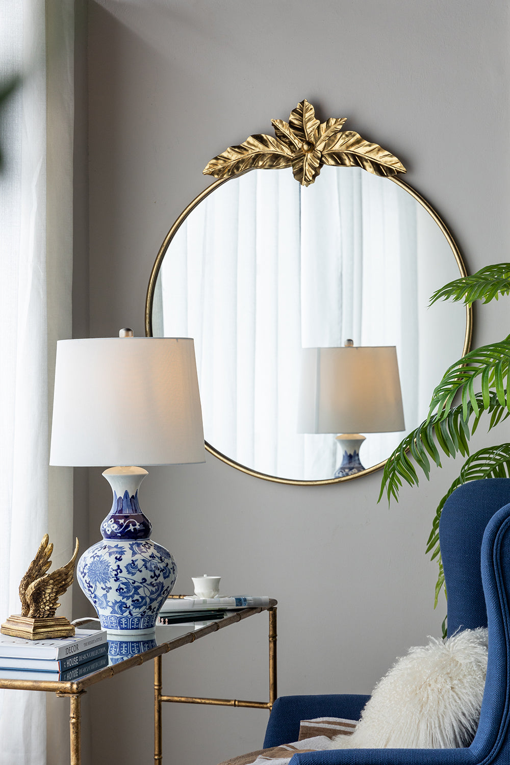 D14x27.6" Blue and White Round Ceramic Vase Lamp