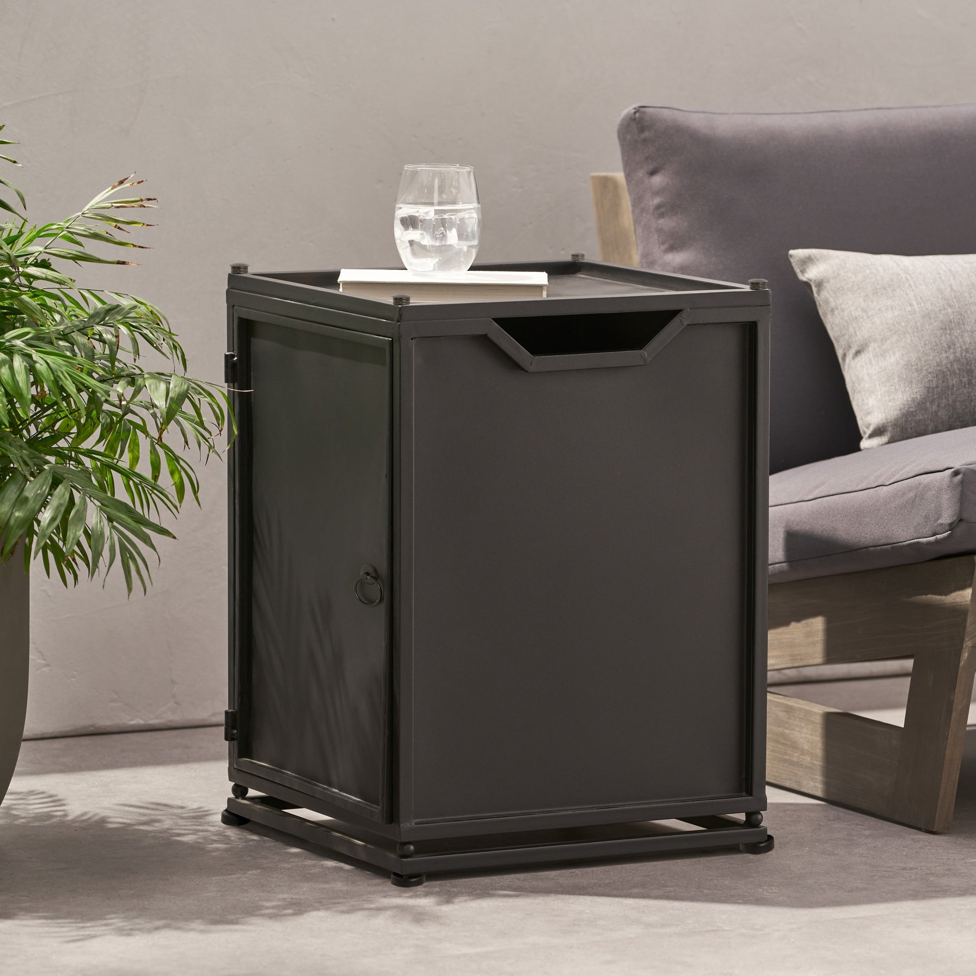 Outdoor Metal Tank Holder Side Table, Matte Black
