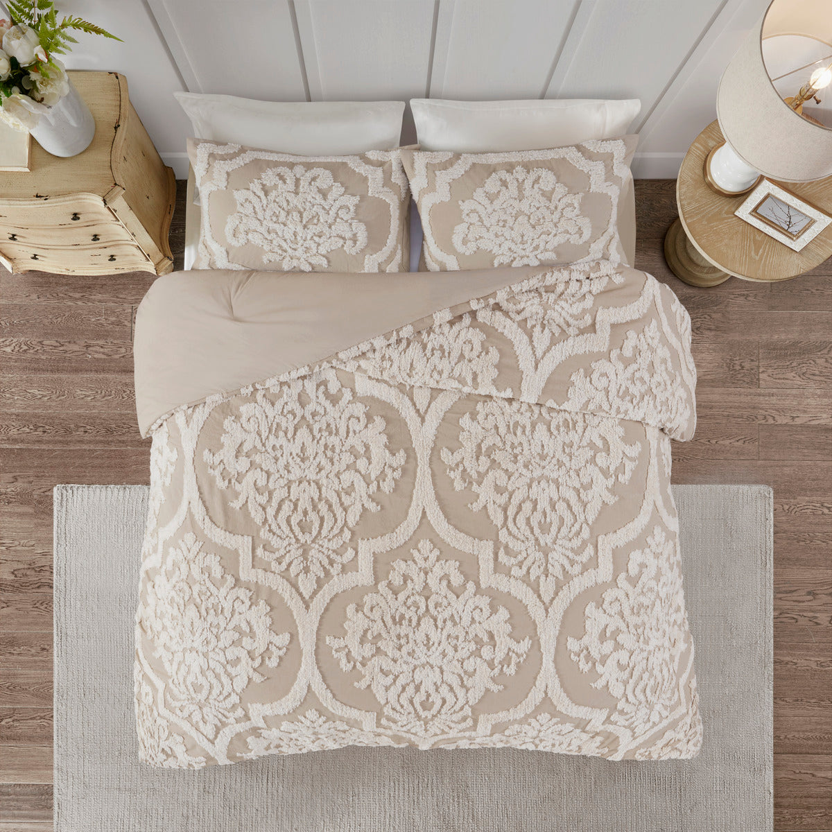 3 piece Tufted Cotton Chenille Damask Comforter Set Taupe King/Cal King