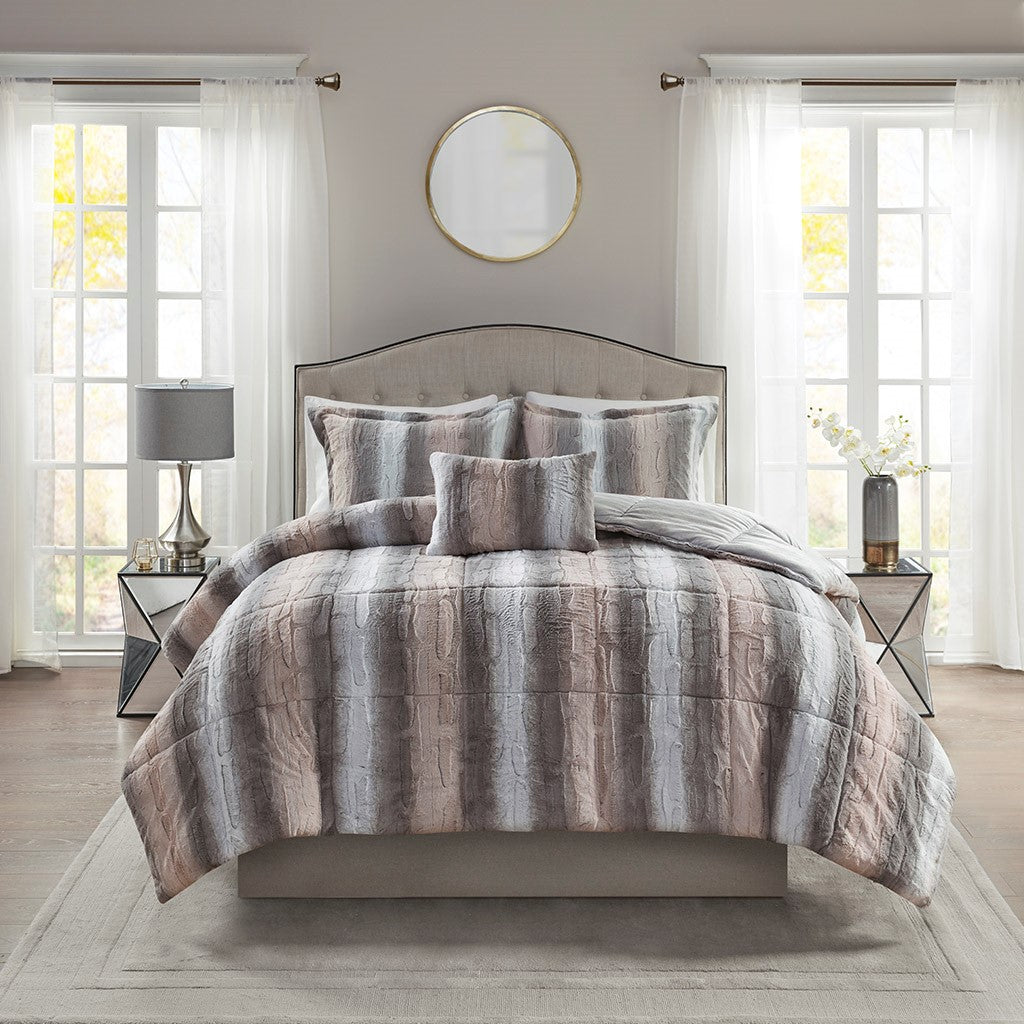 Full/Queen 4PC Faux Fur Comforter Set