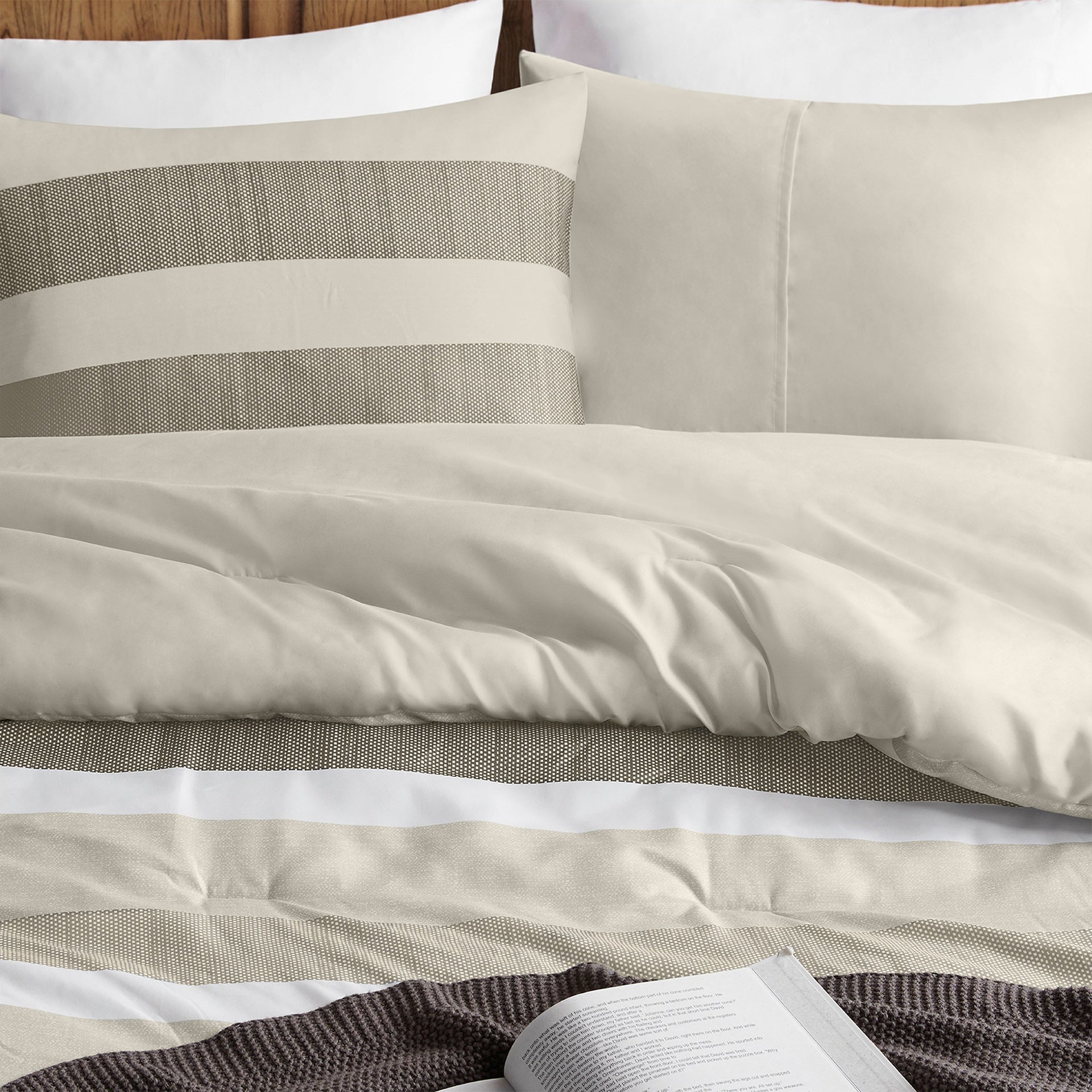 3-Piece King/Cal King Stripe Textured Print Comforter Set,Neutral