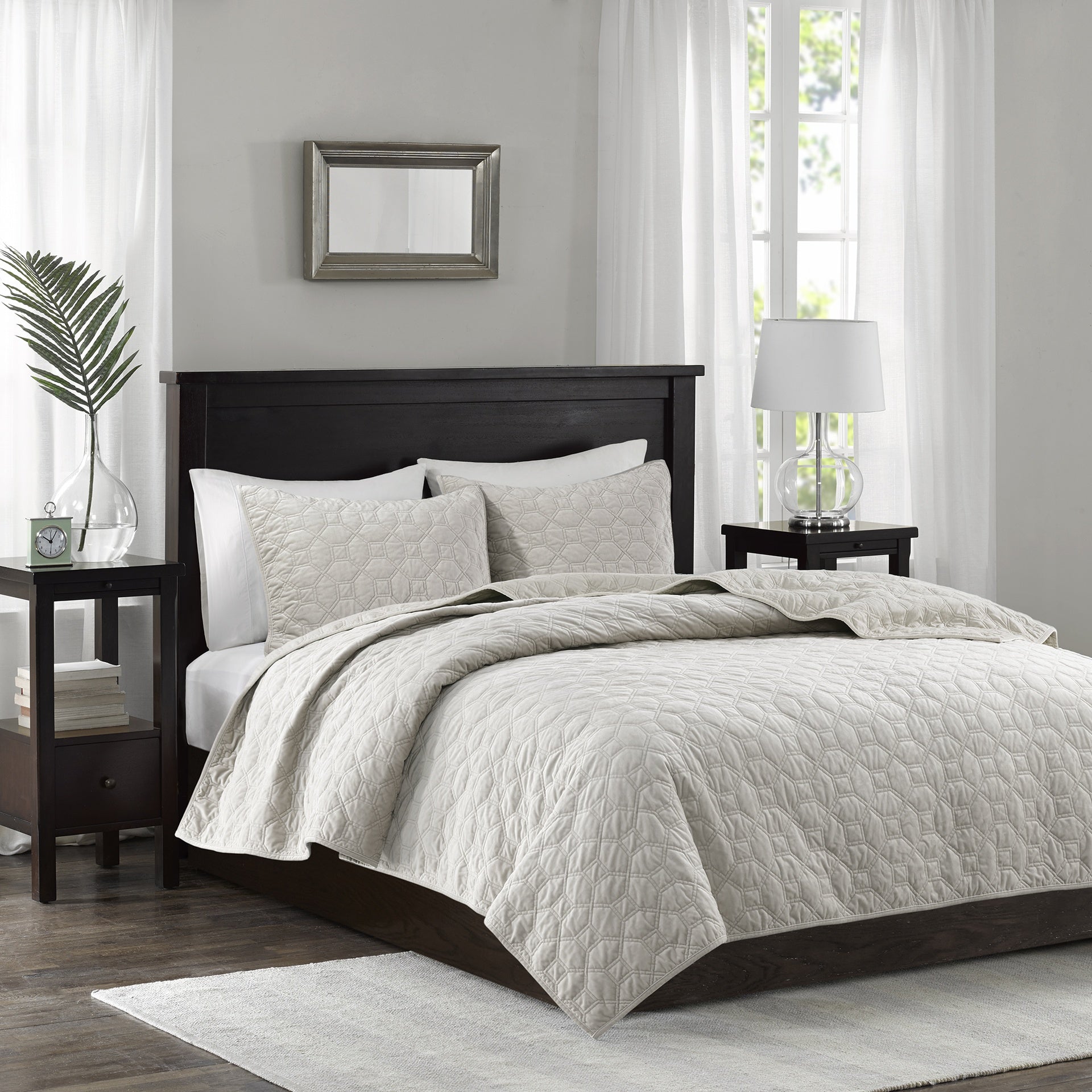 3 Piece Velvet Quilt Set Ivory Full/Queen