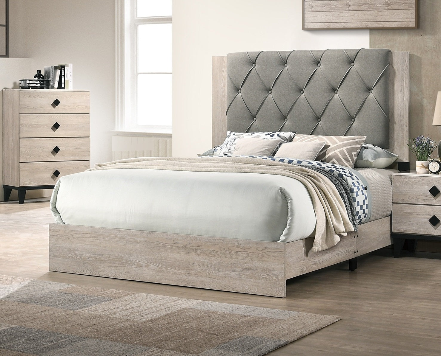 Contemporary 1pc Cream Finish California King Size Bed Bedroom Furniture Gray Tufted Design Headboard Rubberwood 1pc Bedframe