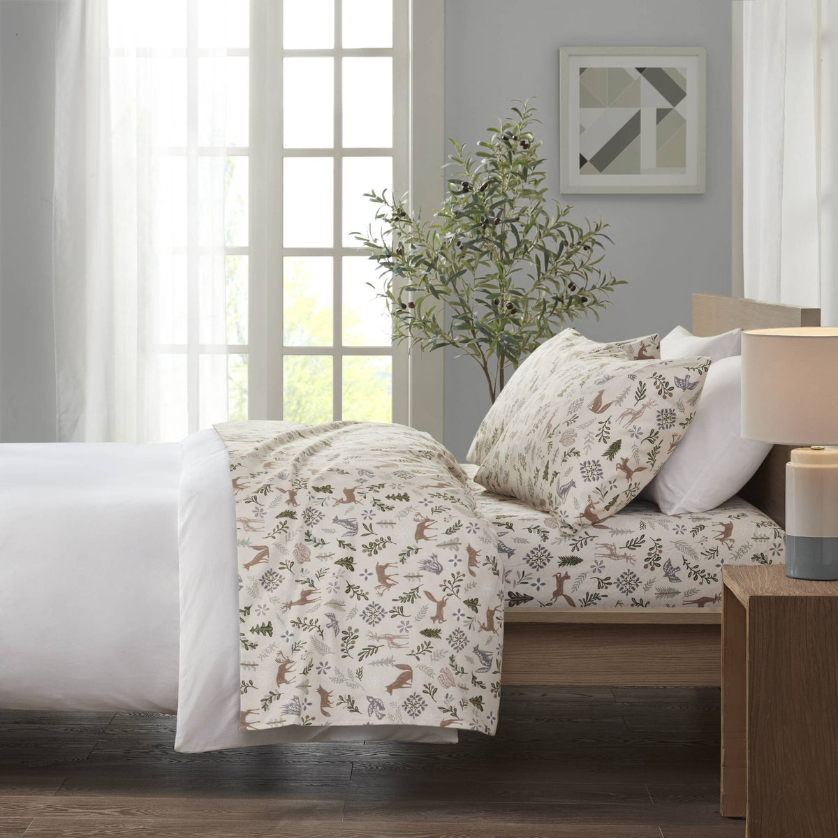 4-Piece Full Printed Sheet Set,Tan Woodland Winter