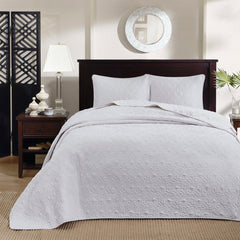 Reversible Bedspread Set White Full