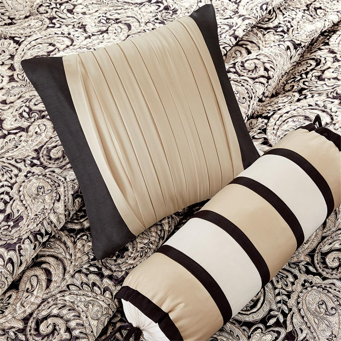 6 Piece Jacquard Quilt Set with Throw Pillows Black King/Cal King