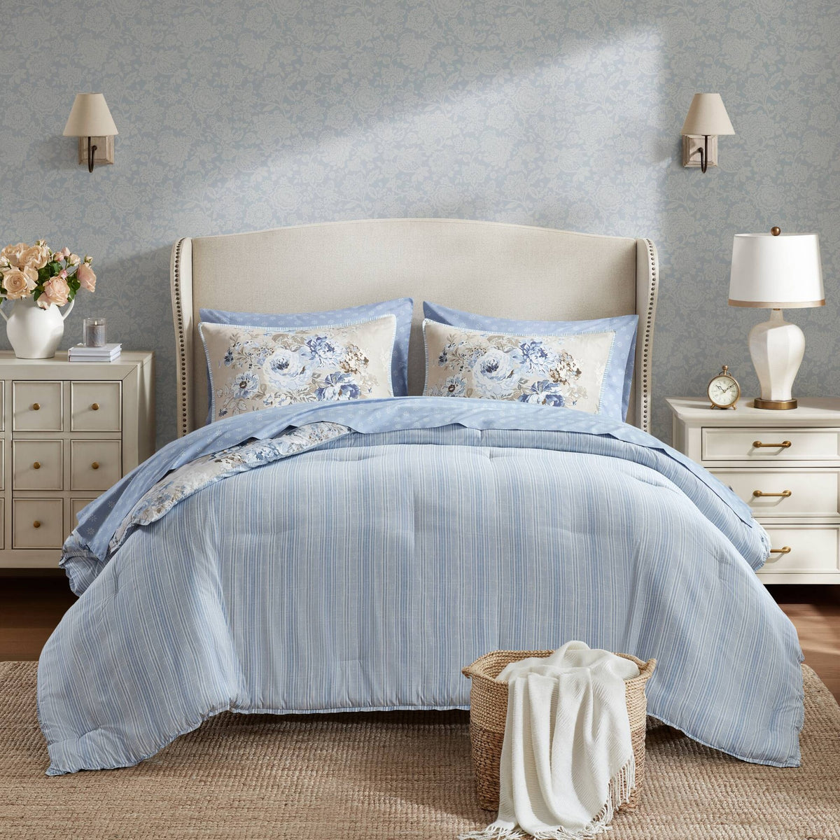 7-Piece Full 7 Piece Vintage-inspired Collection floral print,Beige/Blue