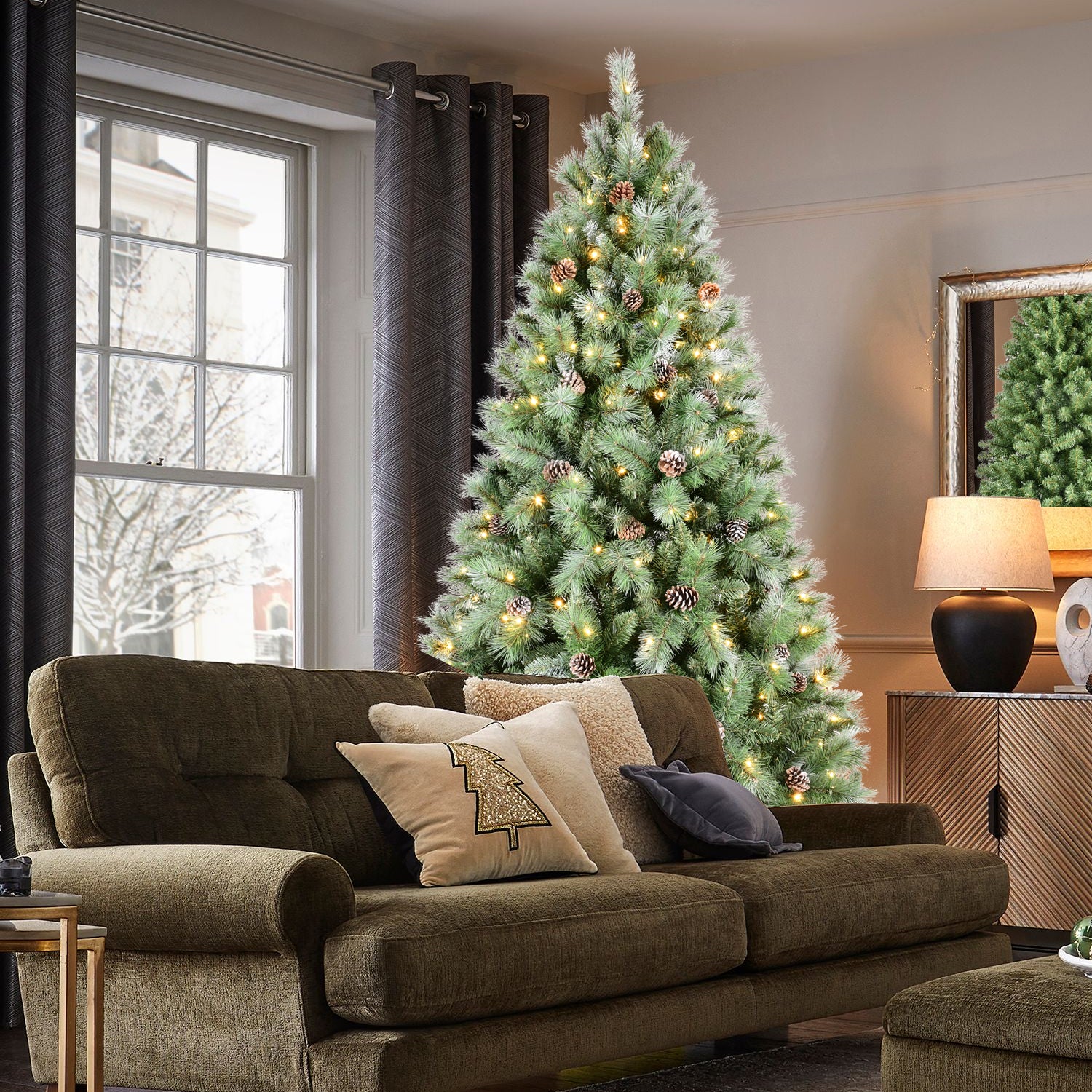5FT Christmas Tree with 200 Warm White LED Lights – 694 PVC & Hard Needle Tips, 51 Pine Cones, Hinged Branch Design, Sturdy Metal Stand – Full Realistic Holiday Tree