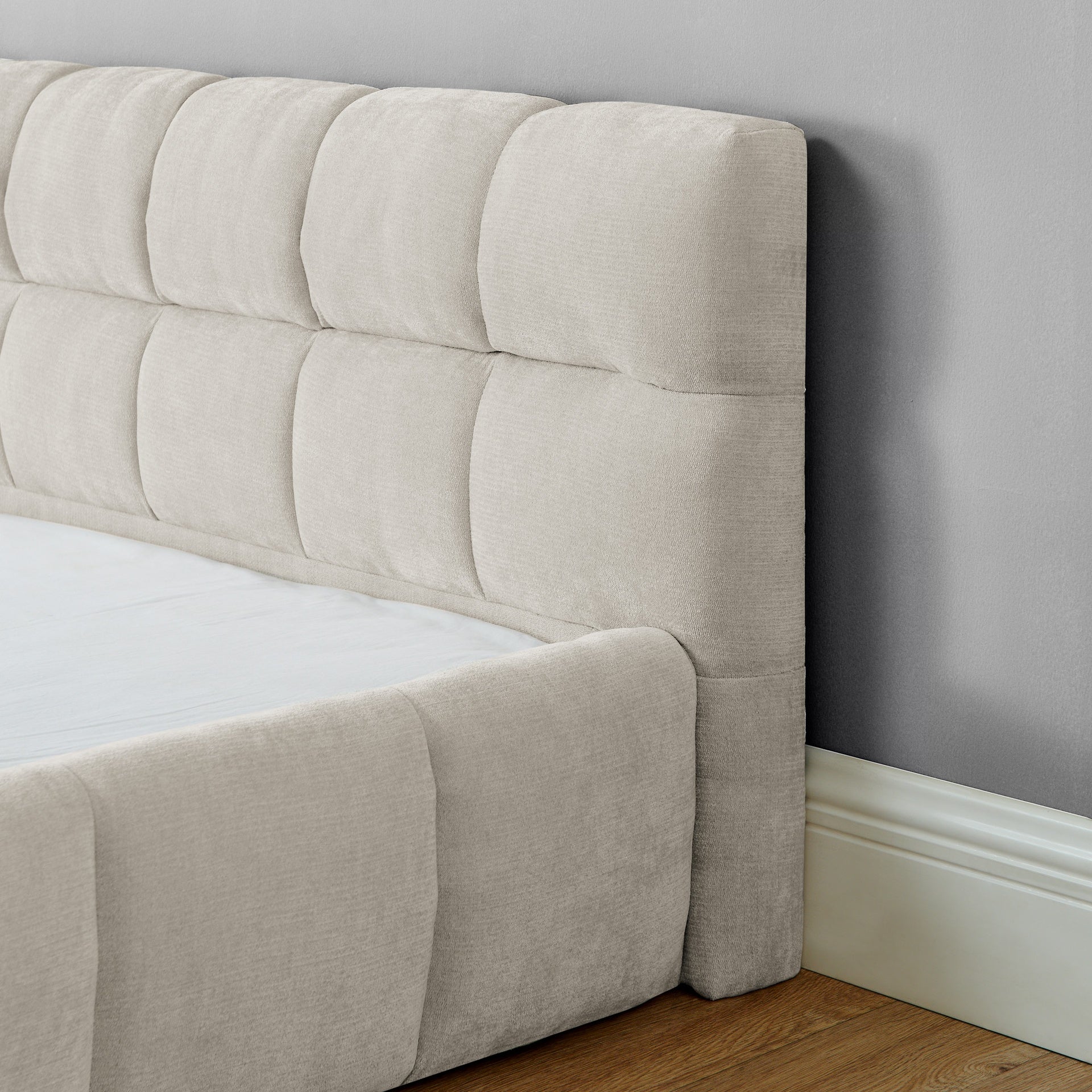 King size  Upholstered Bed Frame with Thick Fabric, Chenille Fabric Grounded King Size Platform Bed with Headboard and Solid Frame. No Box Spring Needed-Beige(88.5''*85.5''*24'')