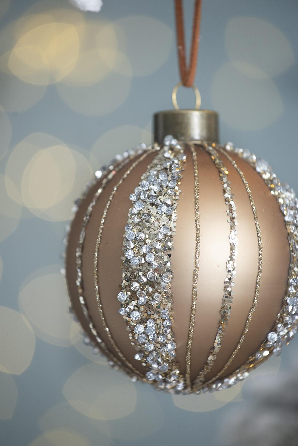D3.9" Christmas Ball Ornaments, Glass Decorative Hanging Ball Christmas Tree Ornaments for Holiday Party Decorations, Set of 6